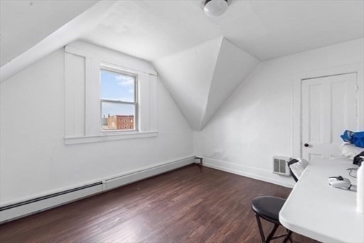 24 Adams St, Springfield, MA 01105 - Image 7