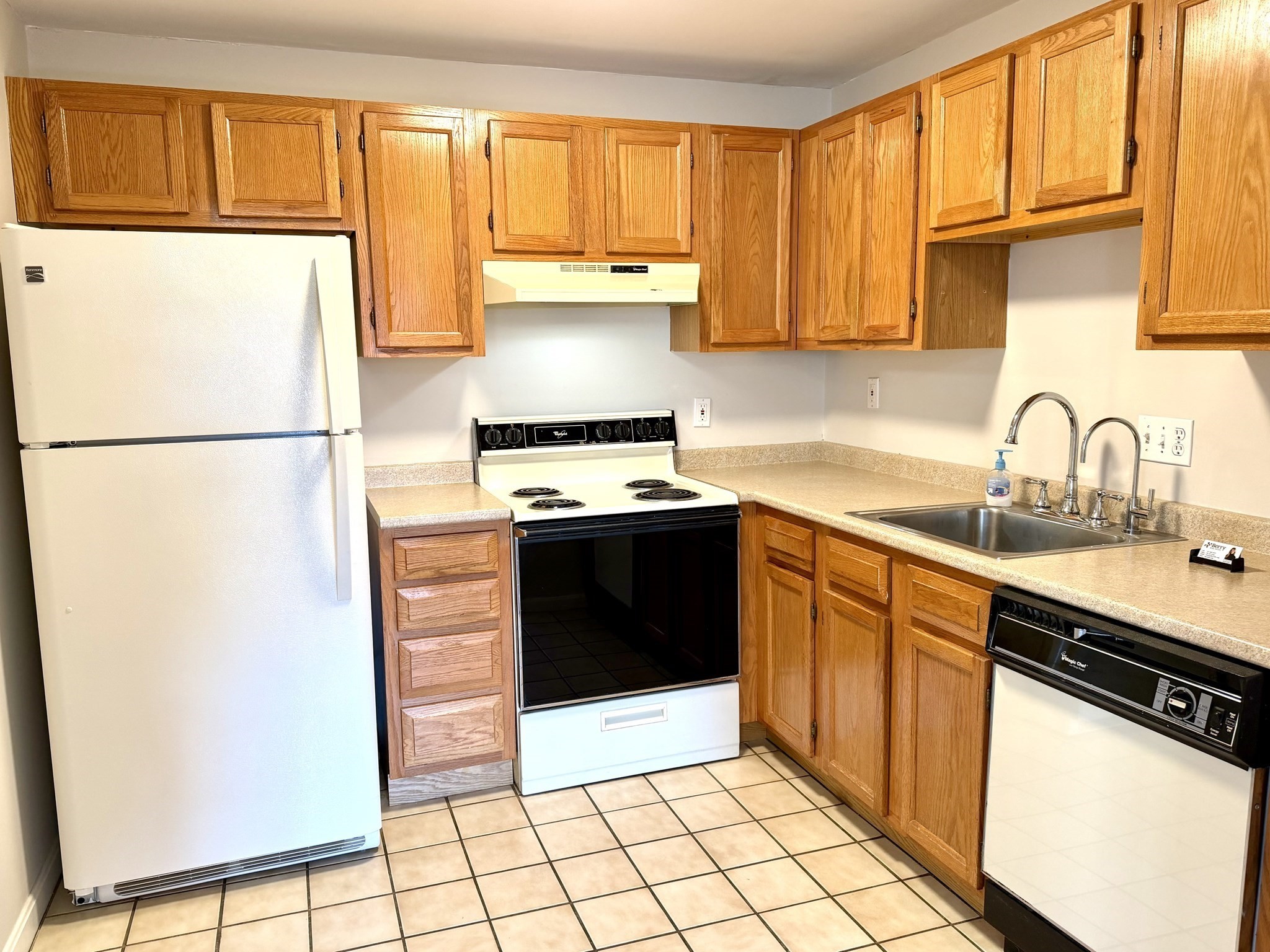 810 Brookline Way Unit 810, Rockland, MA 02370 - Image 3