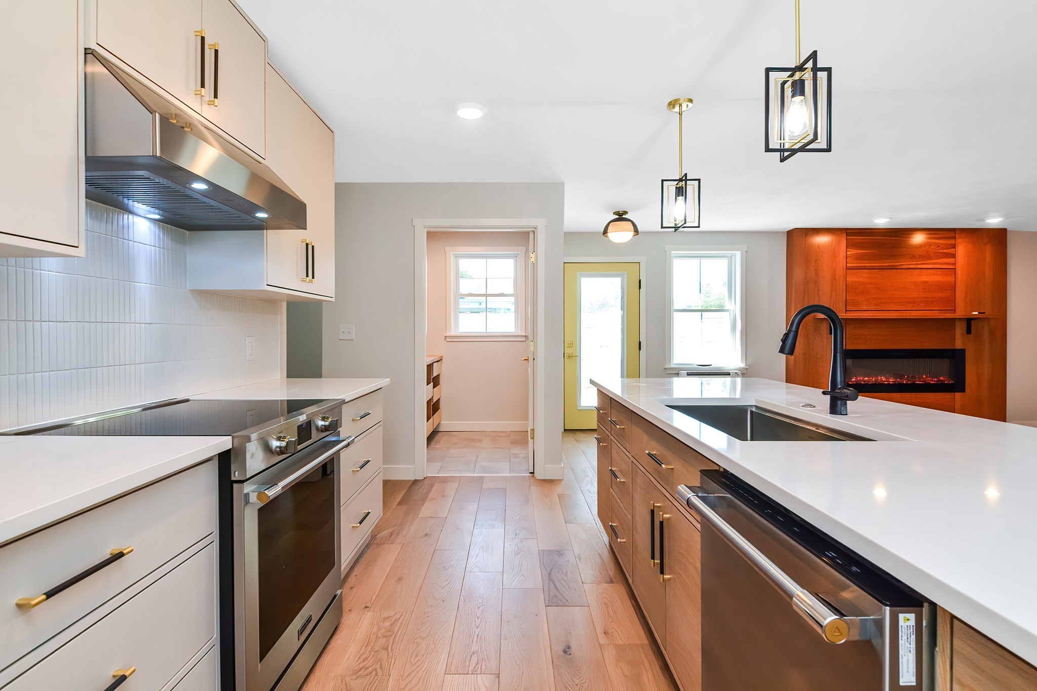 2 Pickering Rd, Blackstone, MA 01504 - Image 5