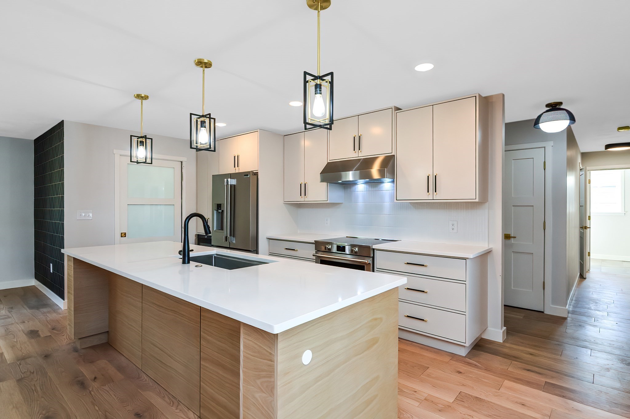 2 Pickering Rd, Blackstone, MA 01504 - Image 6