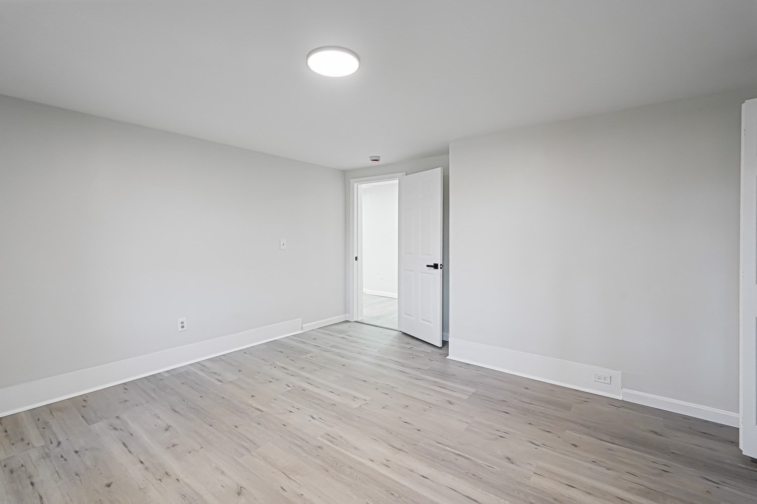 757 Main Street, Southbridge, MA 01550 - Image 19