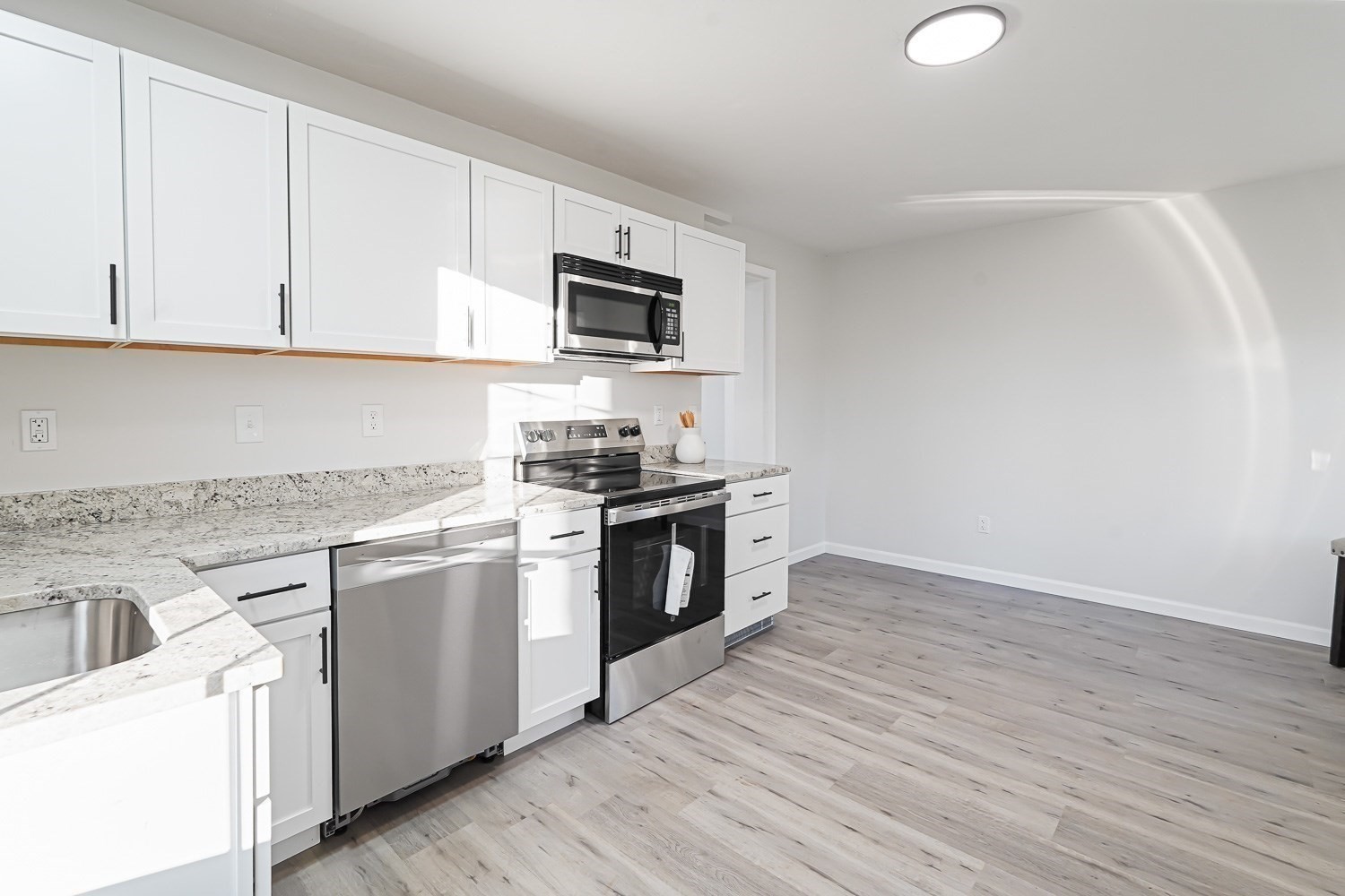 757 Main Street, Southbridge, MA 01550 - Image 5