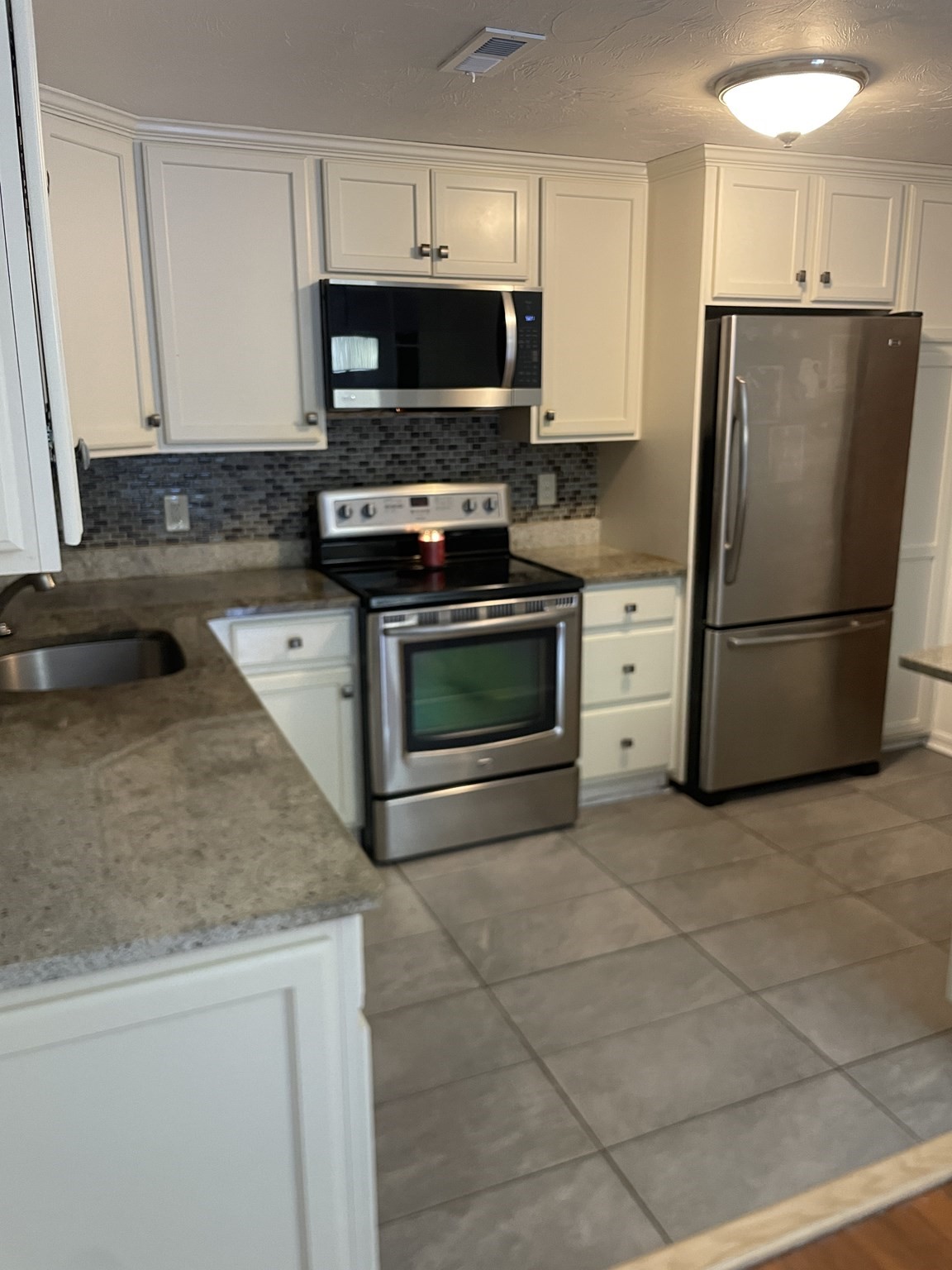 356 Neponset St Unit E, Canton, MA 02021