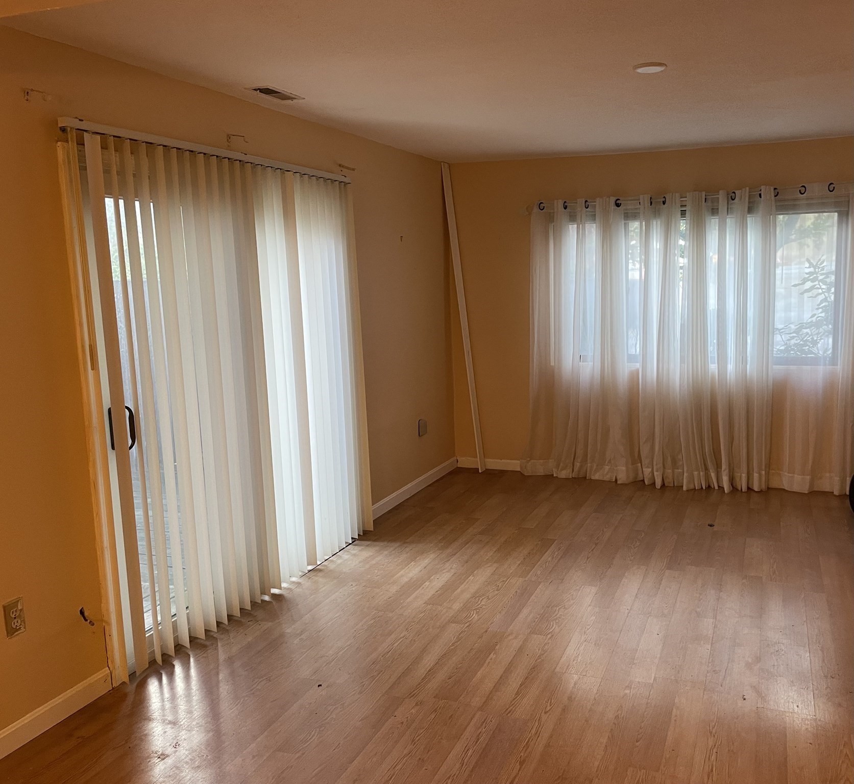 82 Bailey Street Unit 82, Stoughton, MA 02072 - Image 3