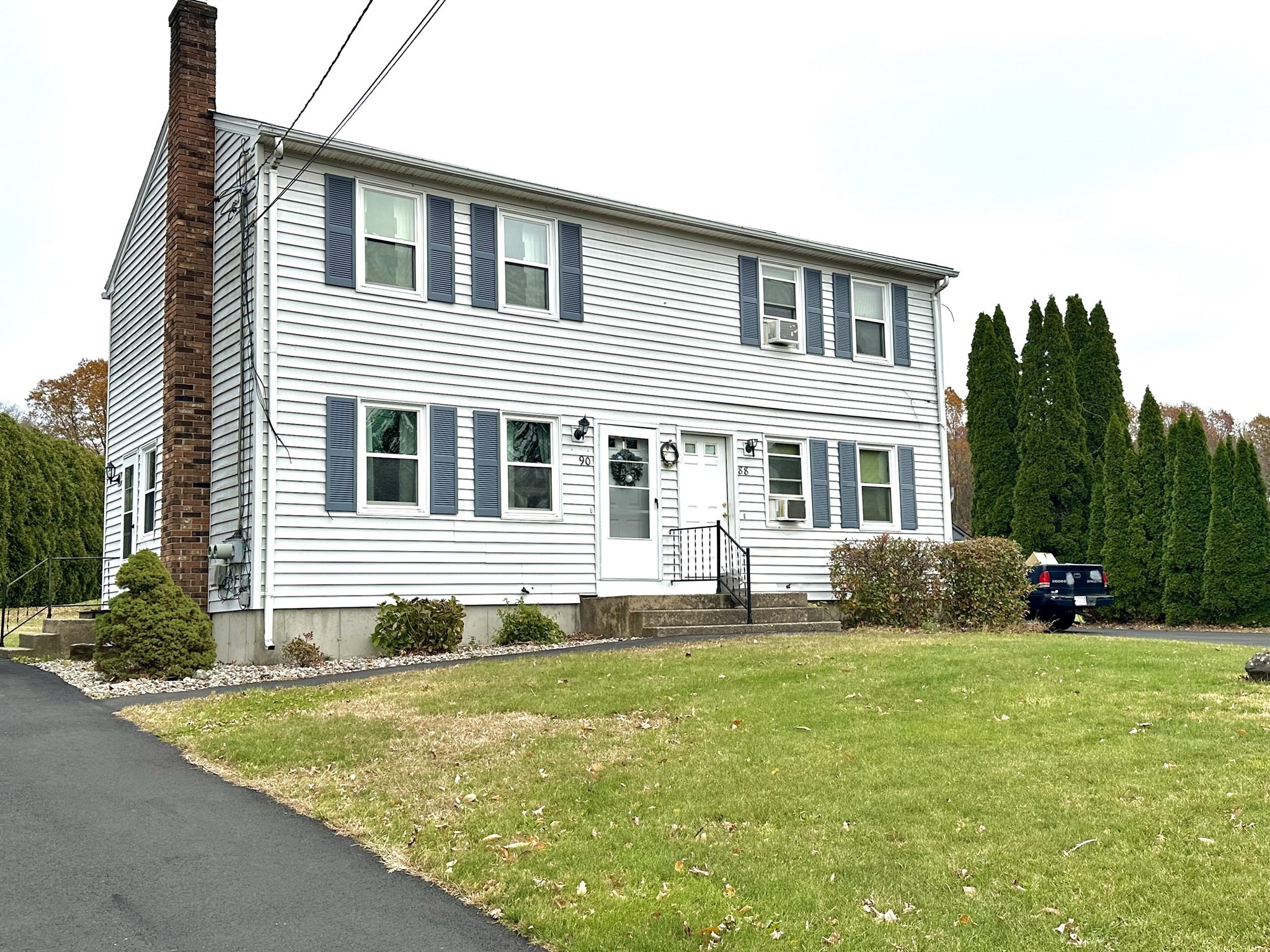 88 Miller St, Ludlow, MA 01056