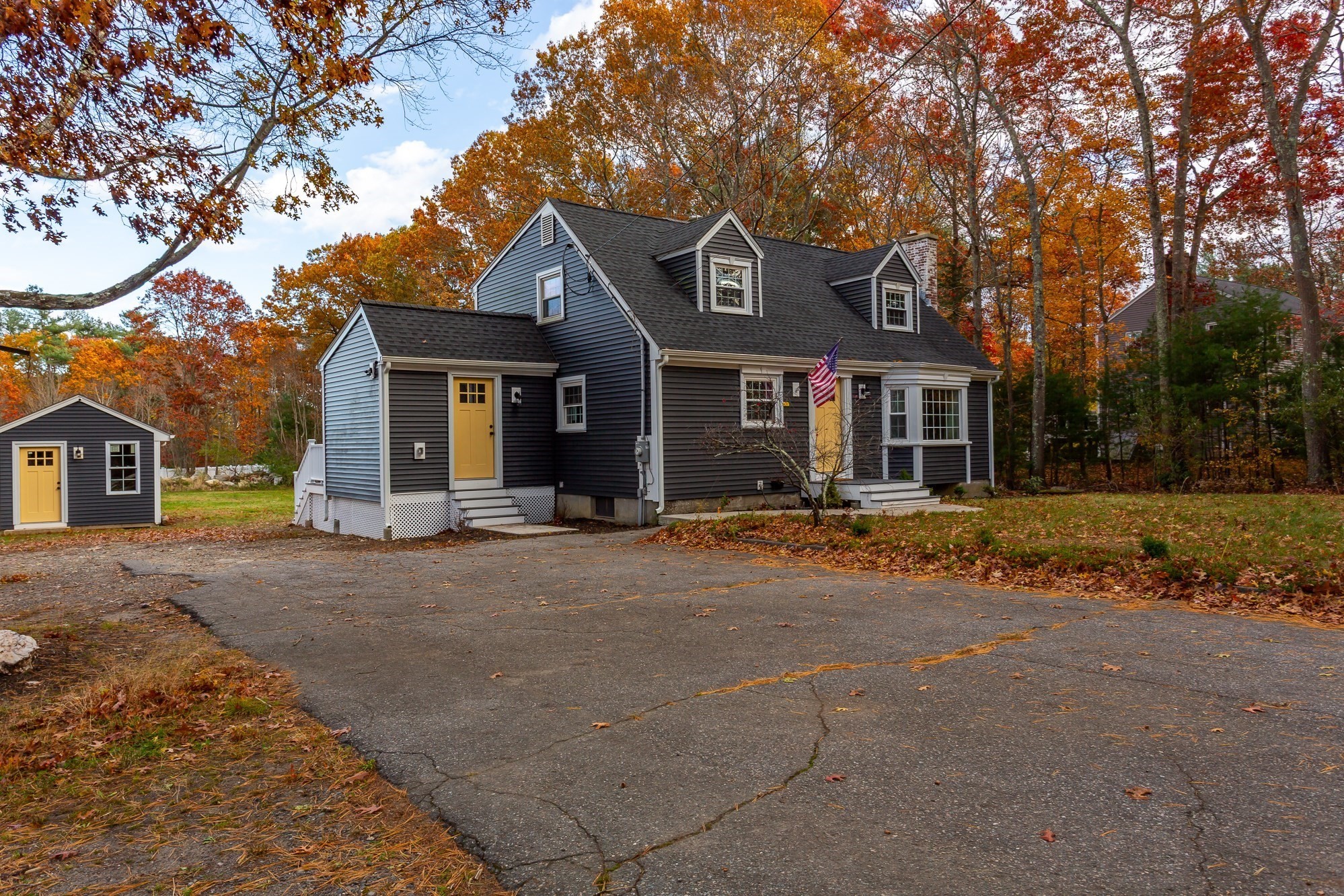 730 Locust St, Raynham, MA 02767