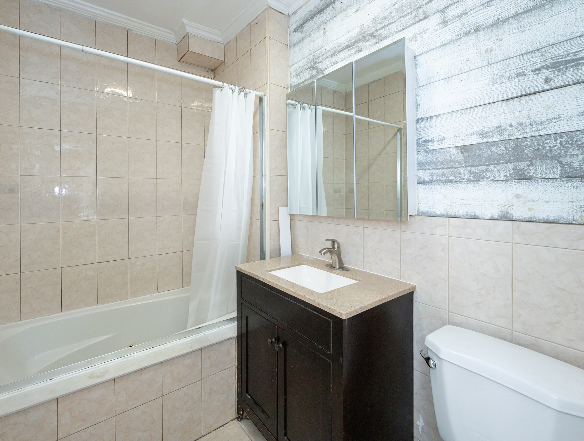 2 Lawrence Street, Methuen, MA 01844 - Image 13