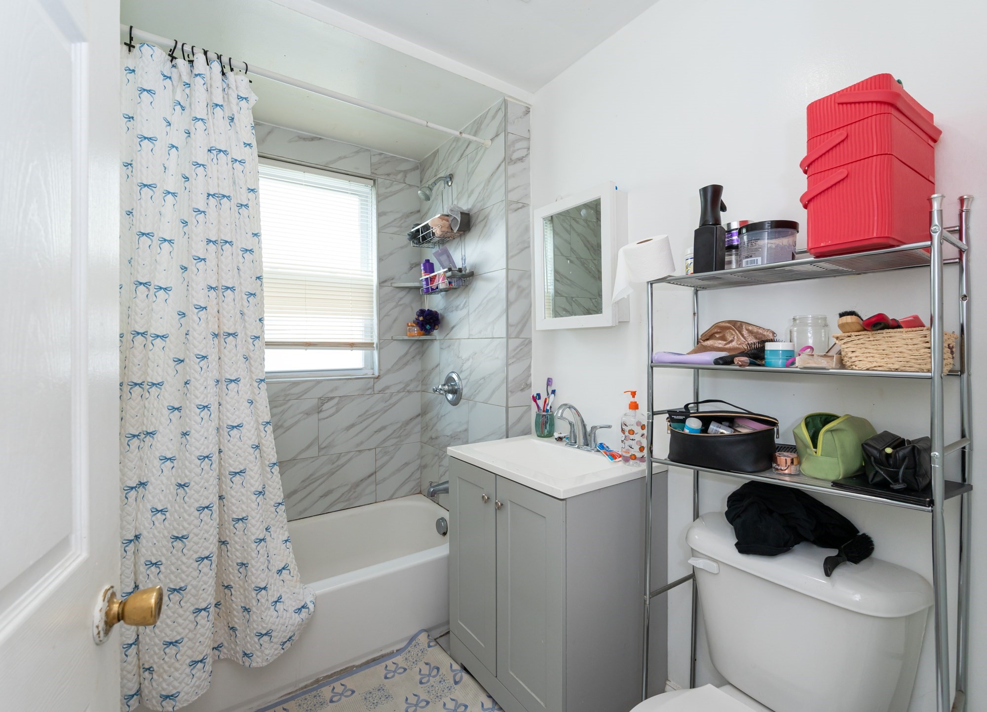 2 Lawrence Street, Methuen, MA 01844 - Image 16