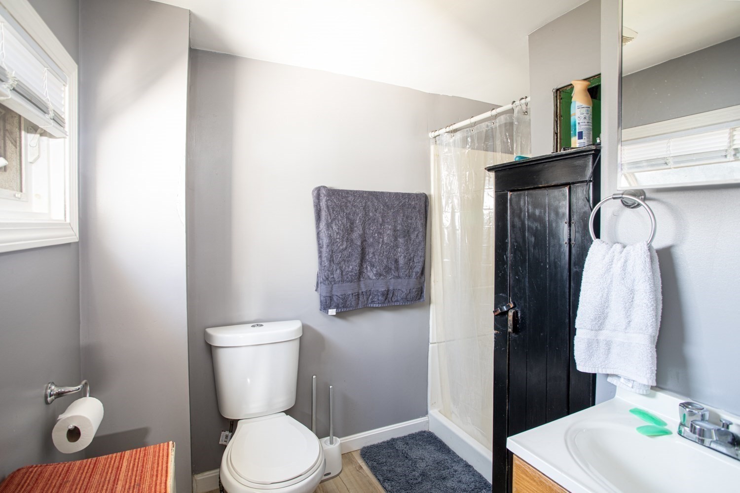 415 Anthony Street, Fall River, MA 02721 - Image 9