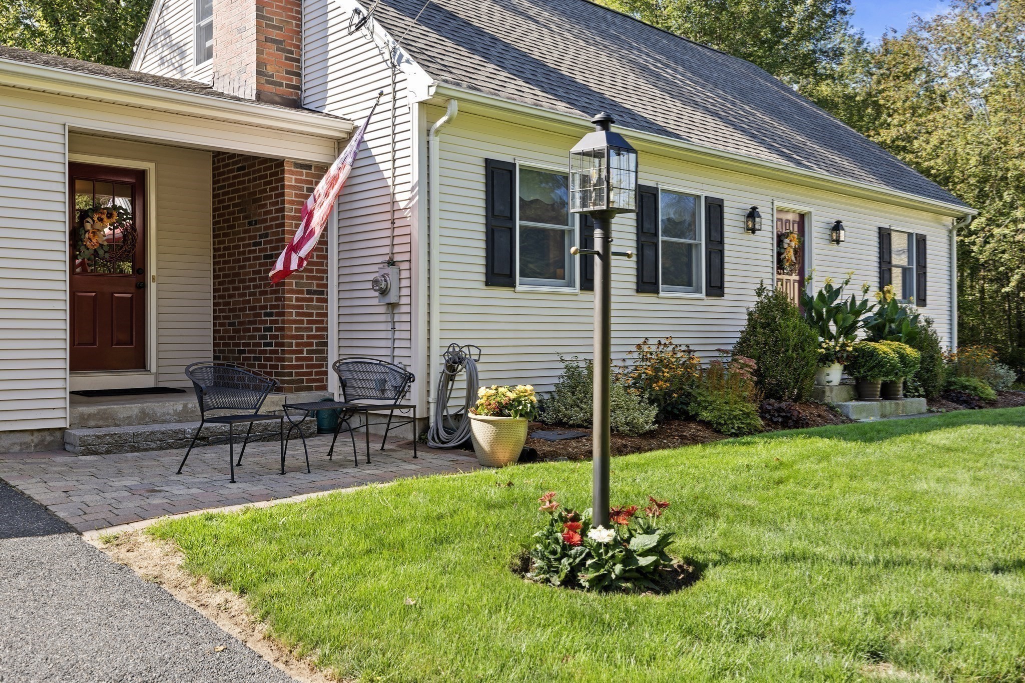 28 Decorie Dr, Wilbraham, MA 01095 - Image 2