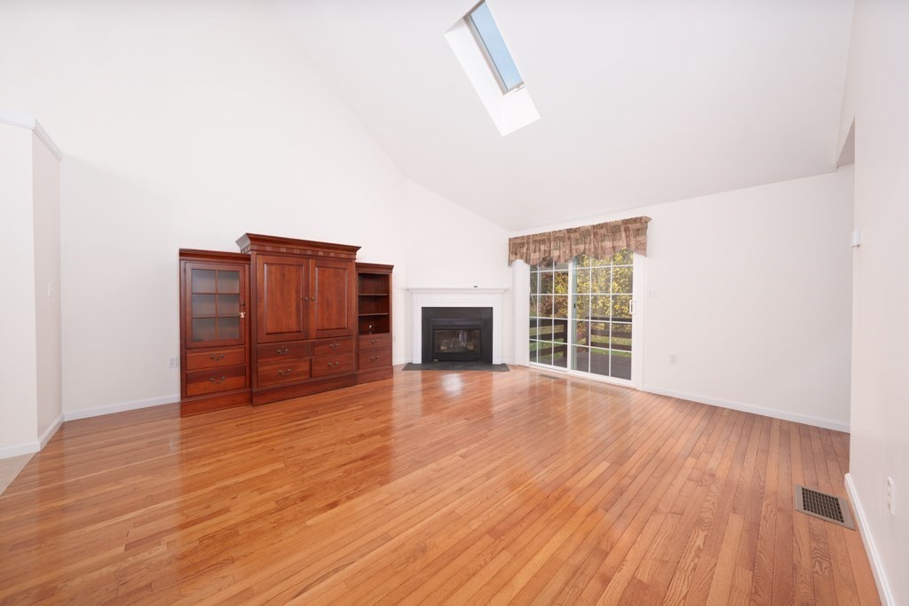 24 Olde Canal Way Unit 24, Uxbridge, MA 01569 - Image 6