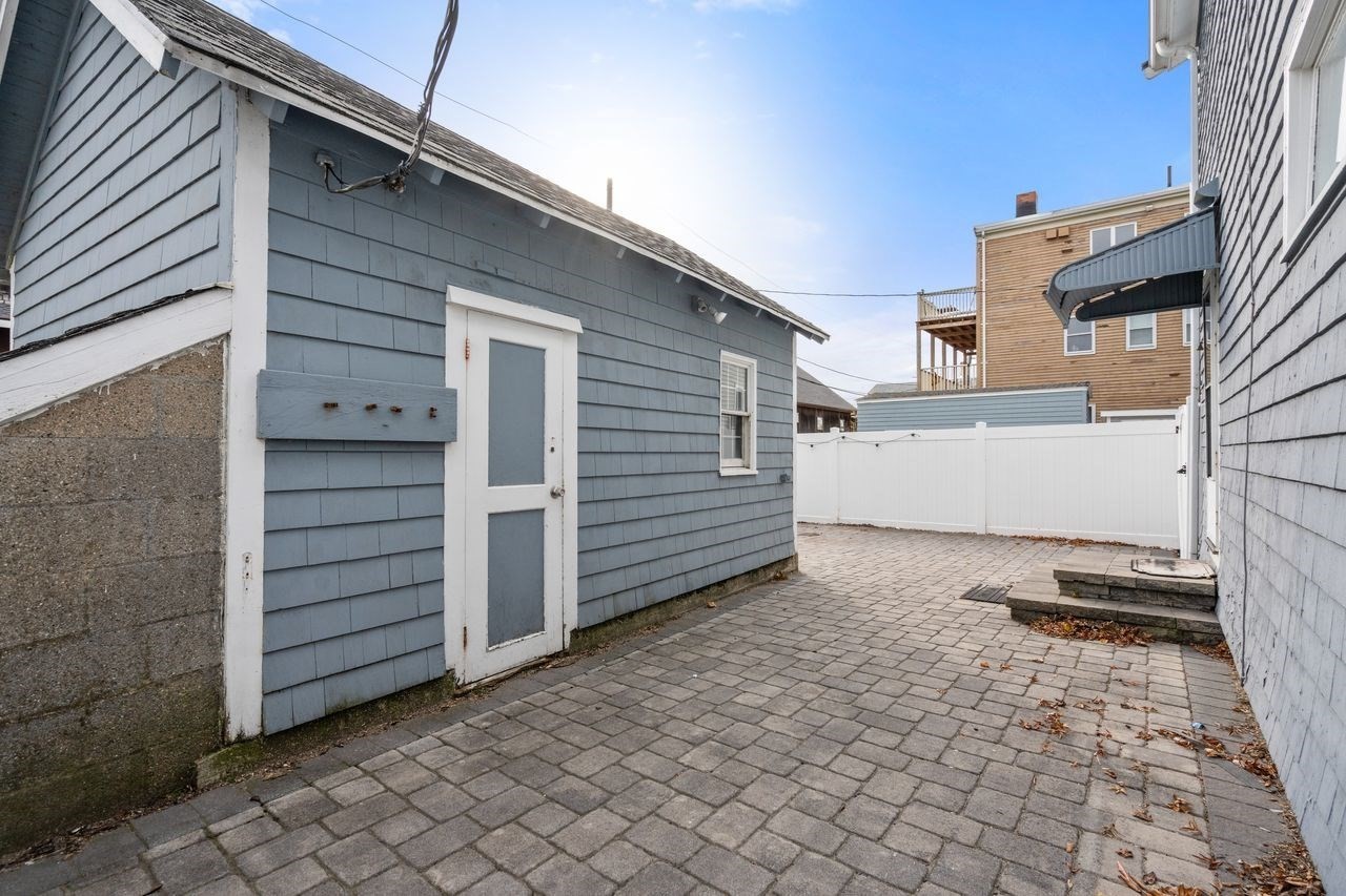 960 Shirley St, Winthrop, MA 02152 - Image 33