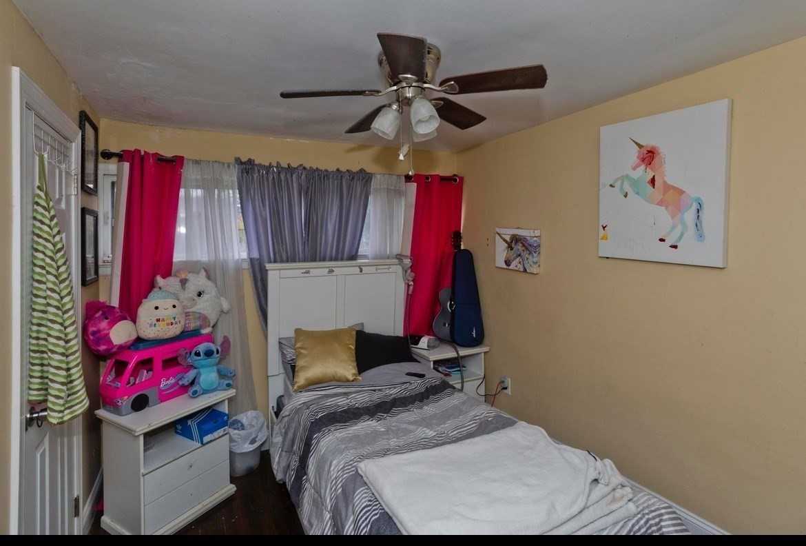 27 Middlebrook Dr, Springfield, MA 01129 - Image 8