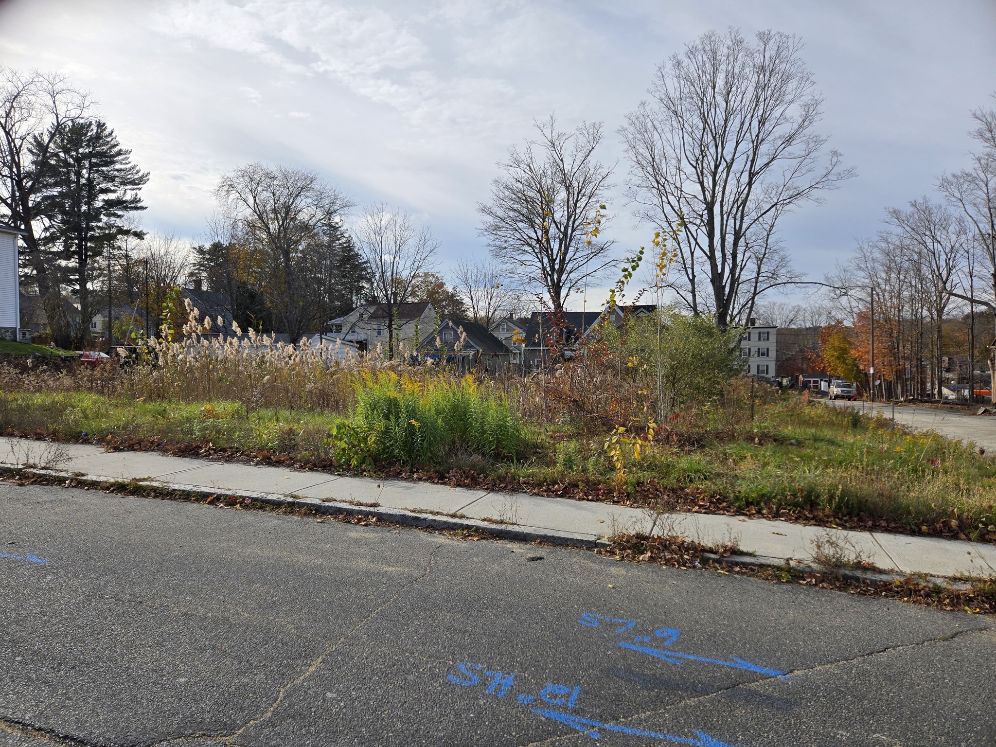 20 Sayles St, Southbridge, MA 01550