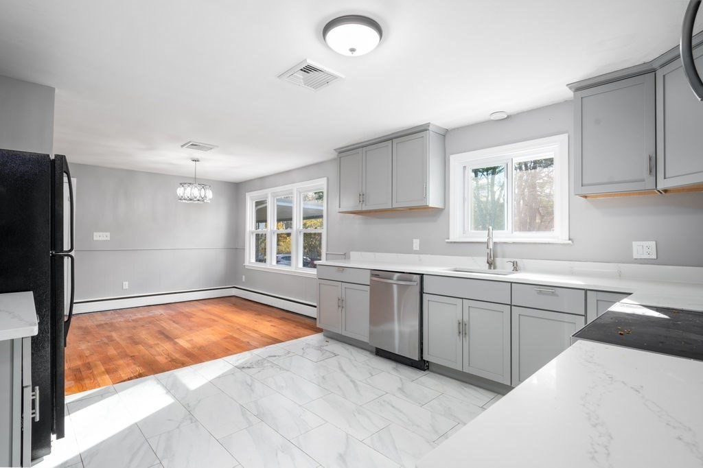 114 N Broadway, Haverhill, MA 01832 - Image 15