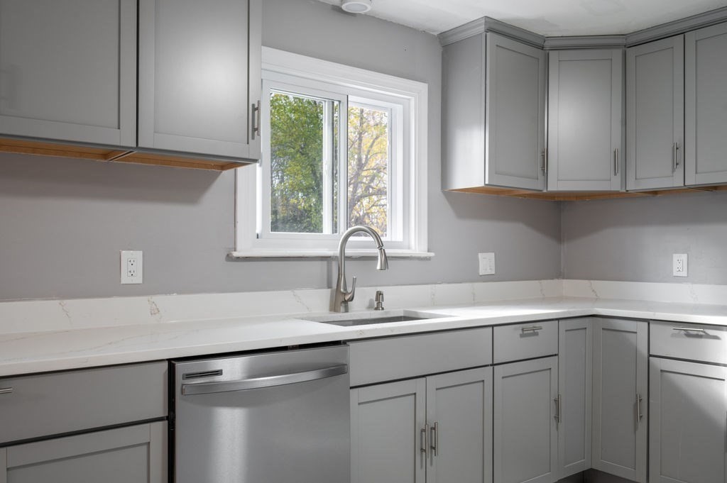 114 N Broadway, Haverhill, MA 01832 - Image 20