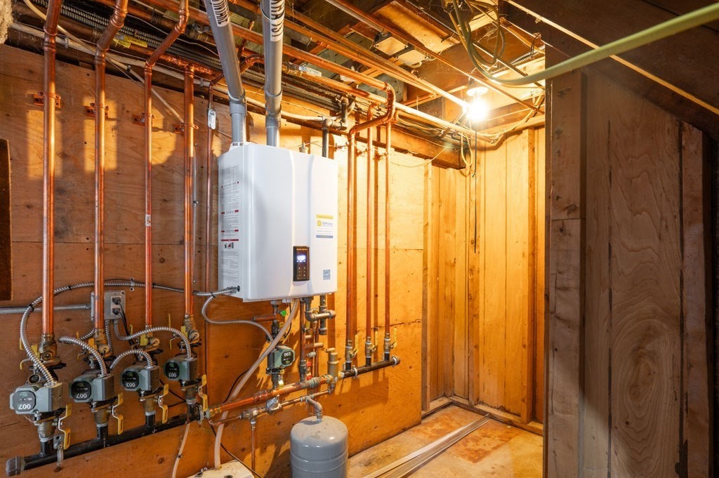 114 N Broadway, Haverhill, MA 01832 - Image 31