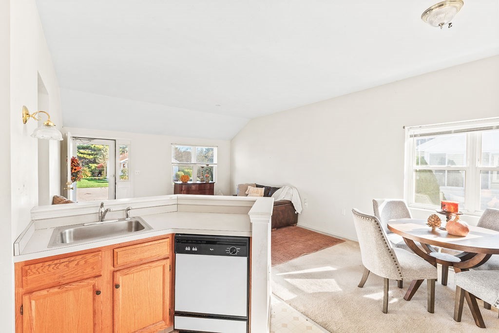 42 Crystal Water, East Bridgewater, MA 02333 - Image 12