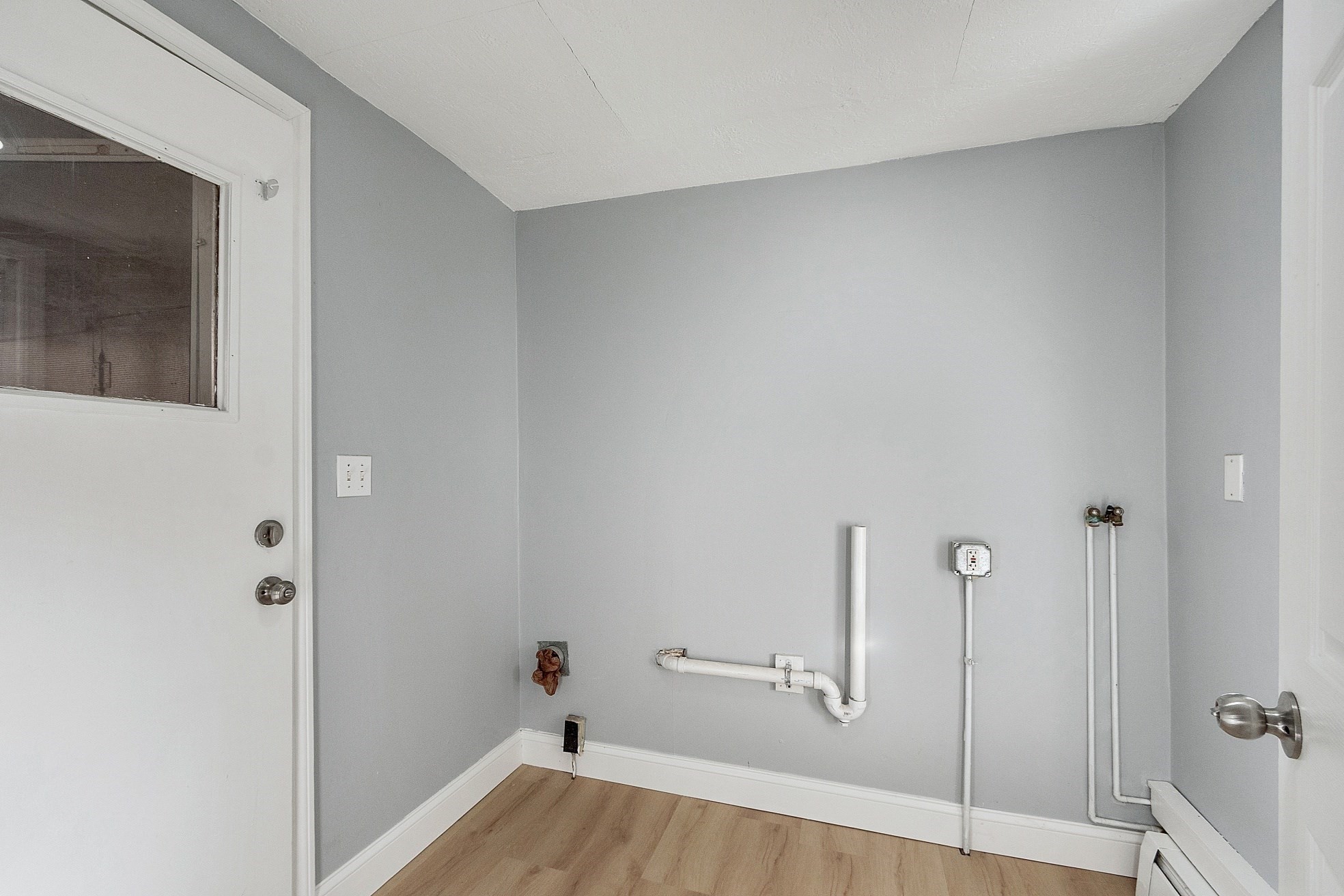 24 Greenwood St, Gardner, MA 01440 - Image 3