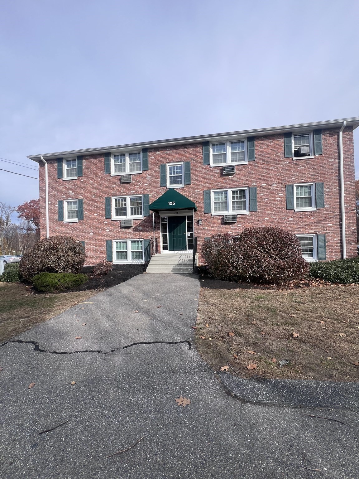 105 Ridgewood Ln Unit 22, Gardner, MA 01440 - Image 1