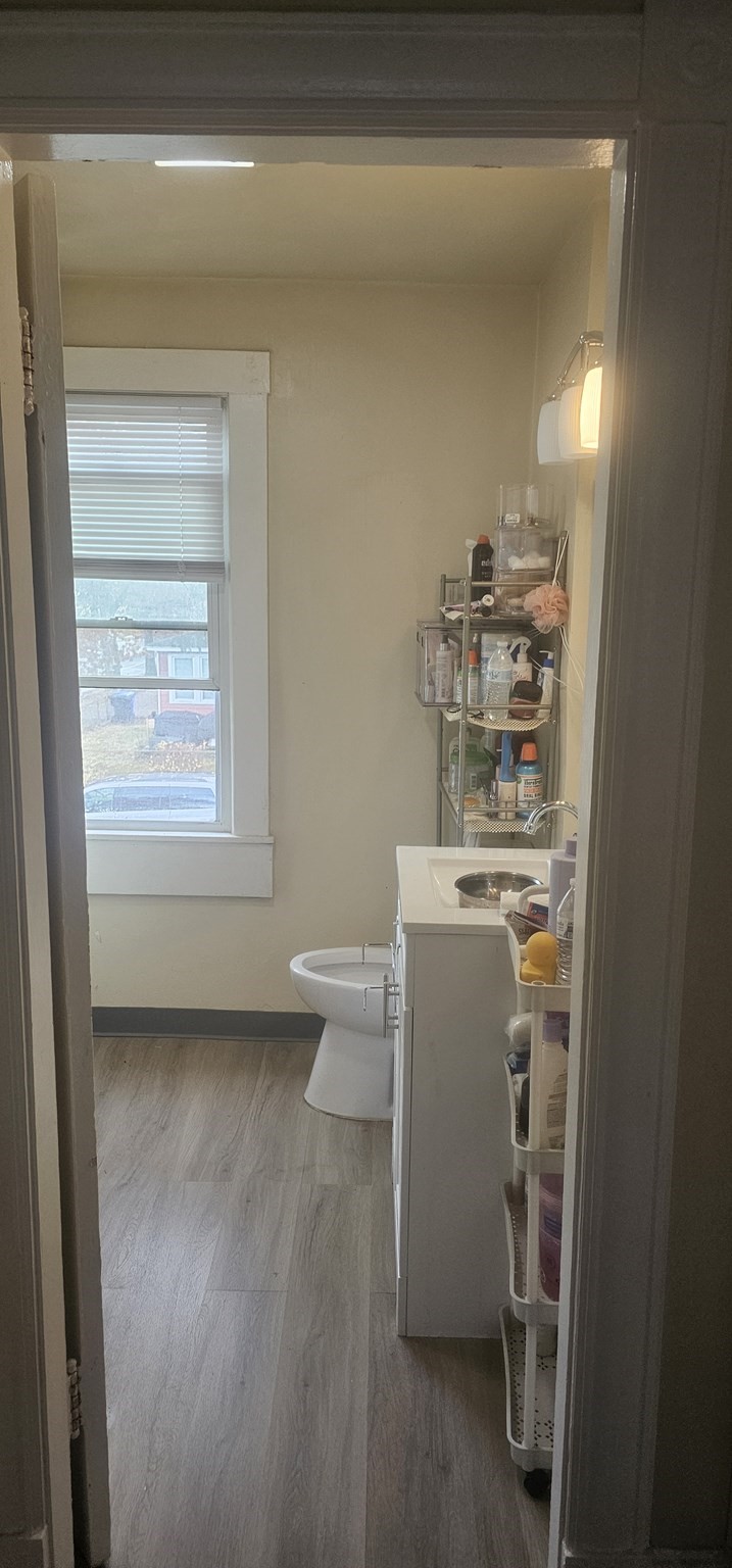 270 Berkshire Ave, Springfield, MA 01109 - Image 12