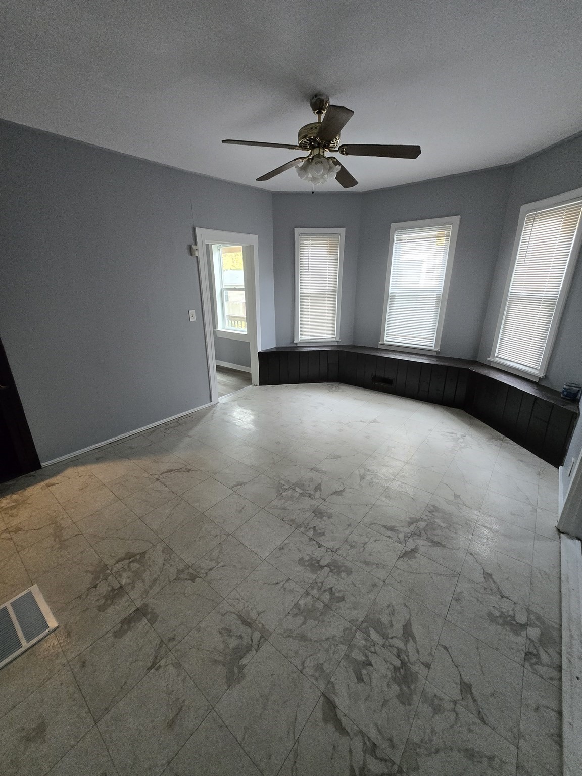 207 White Street, Springfield, MA 01108 - Image 8