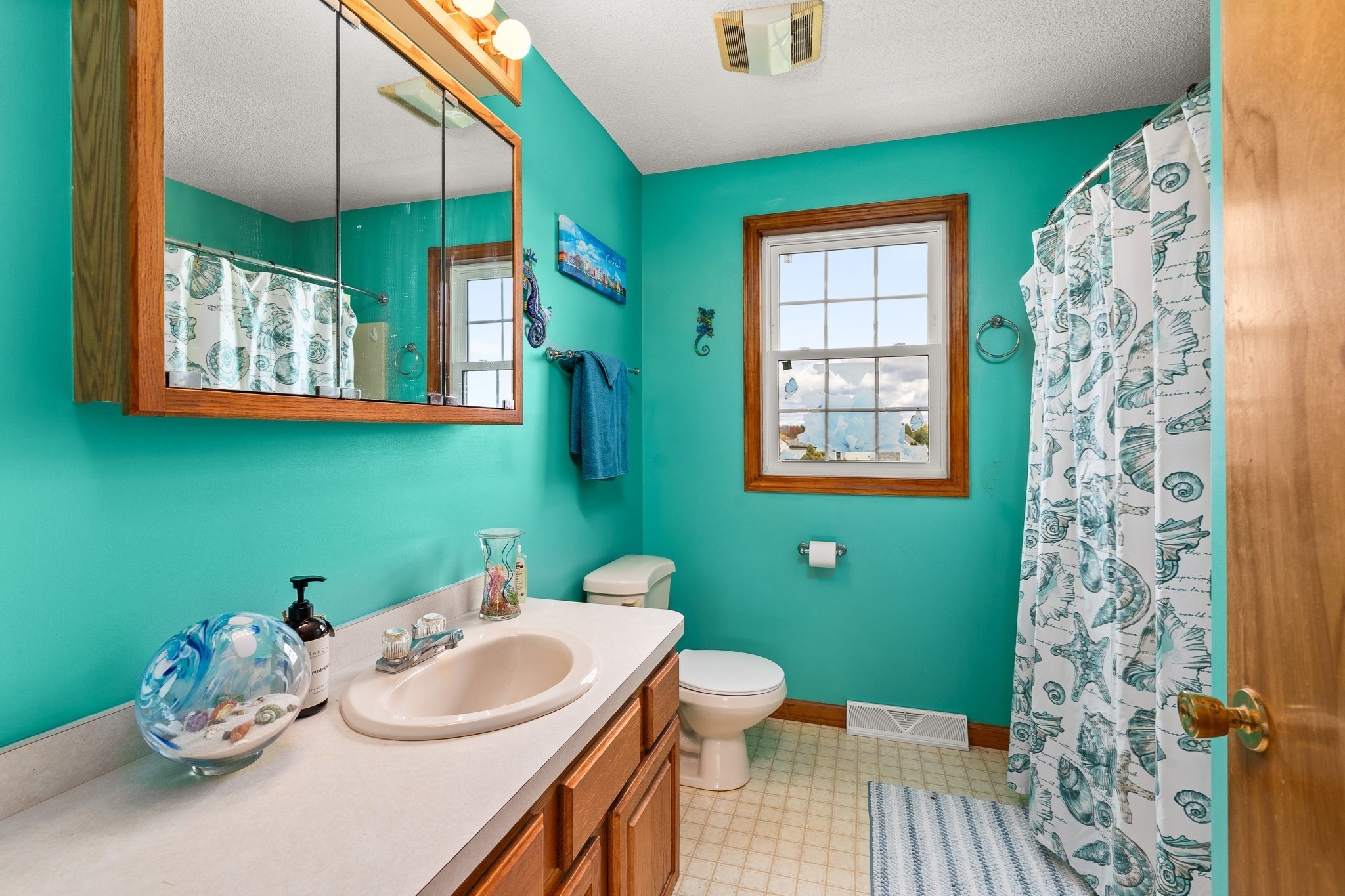 4 Laurel Dr, Easthampton, MA 01027 - Image 35