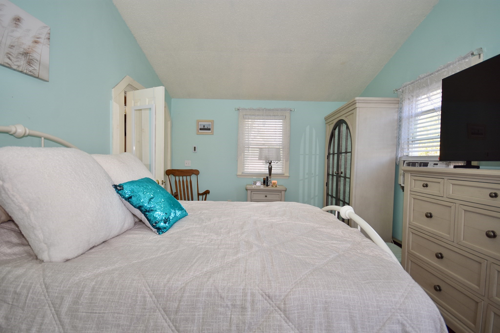 11 Lawton St, Fairhaven, MA 02719 - Image 9