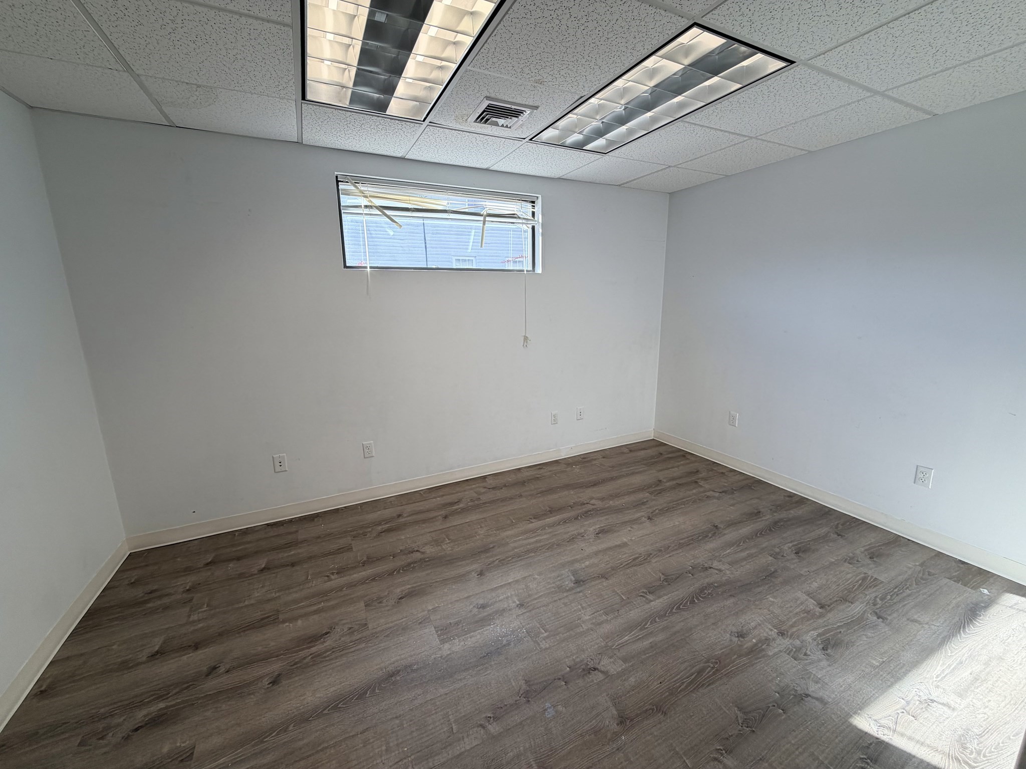 323 Main St, Milford, MA 01757 - Image 13