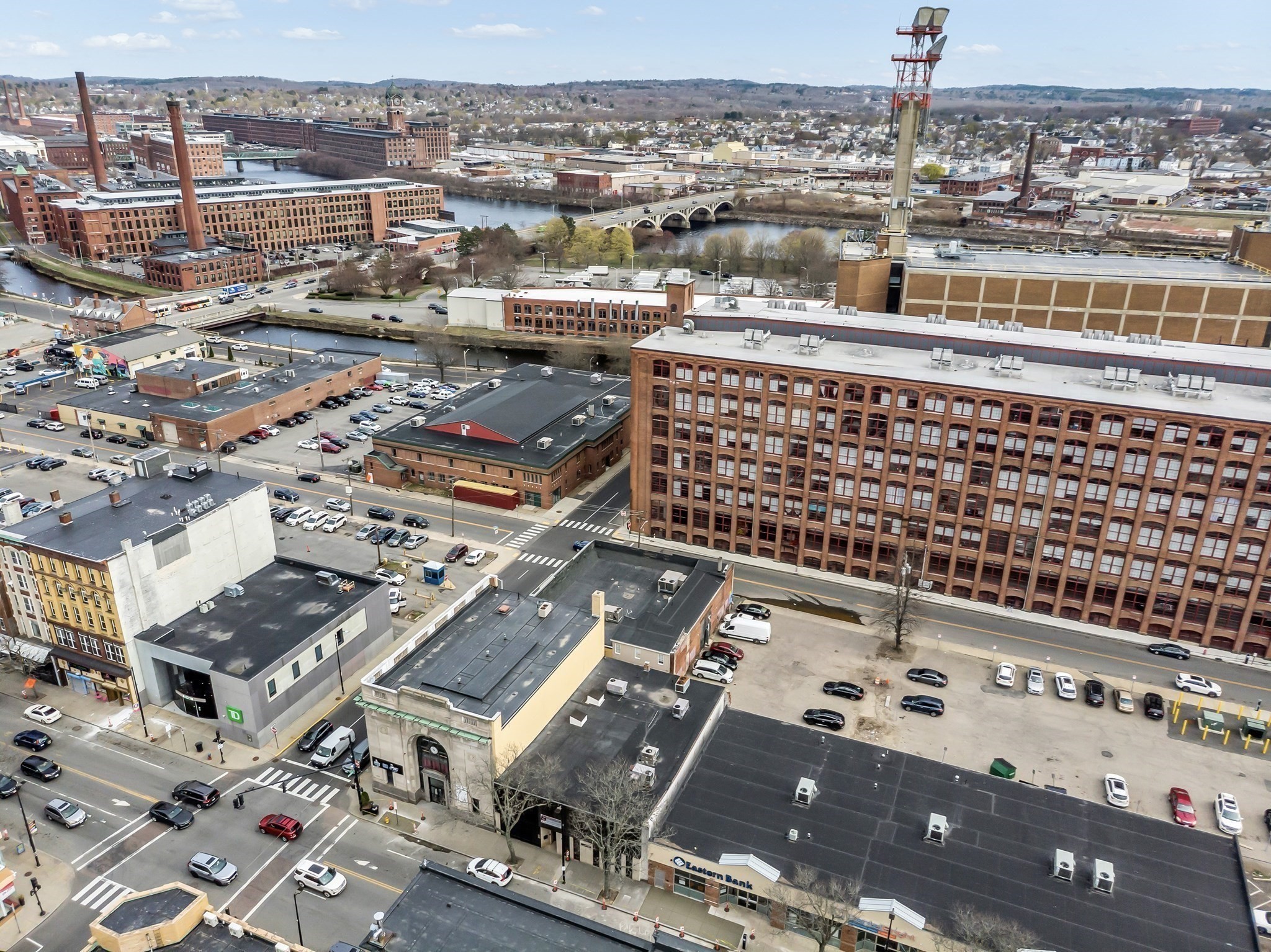 464 Essex St, Lawrence, MA 01840 - Image 9