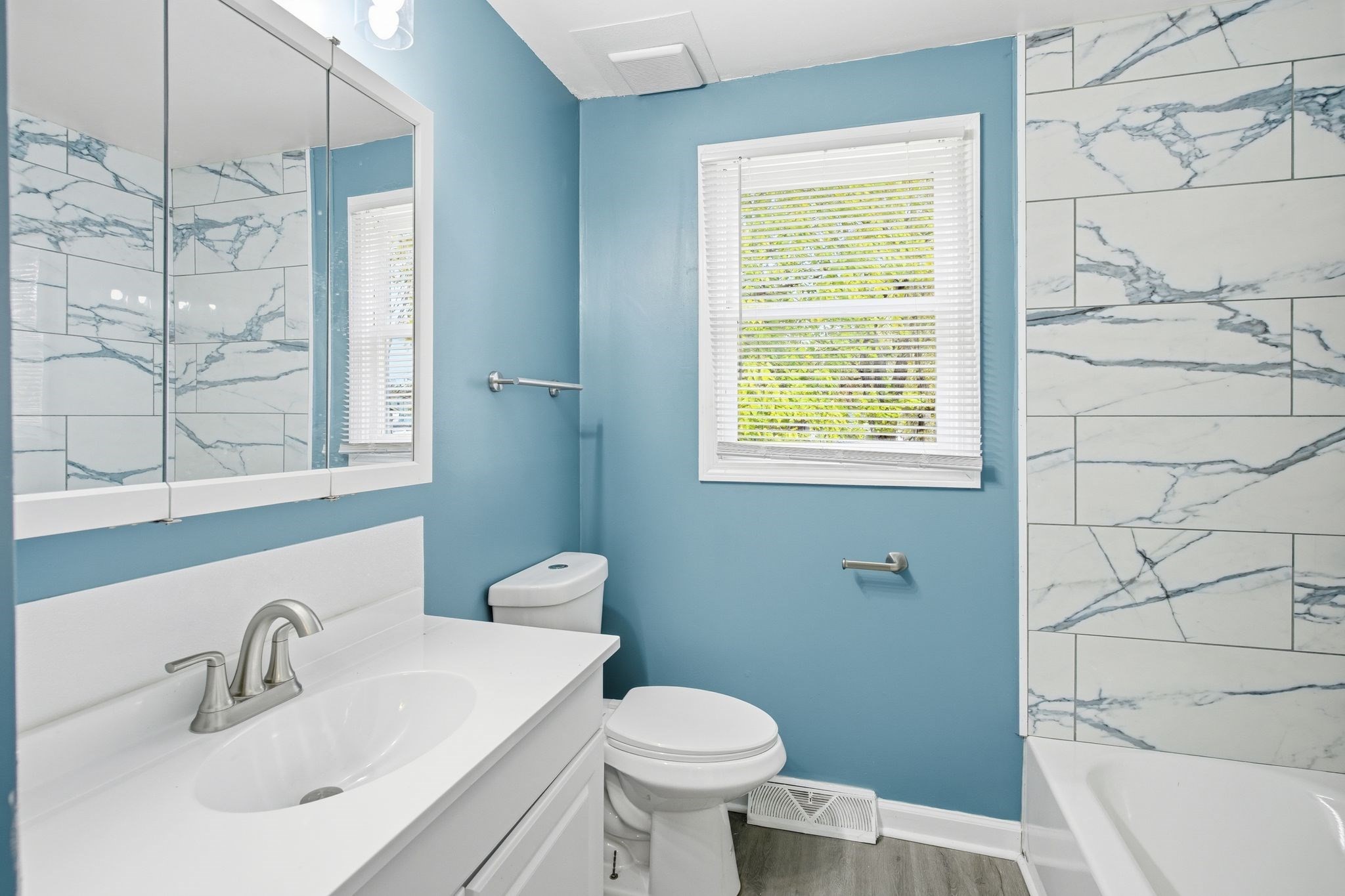 19 Emily St, Springfield, MA 01109 - Image 14