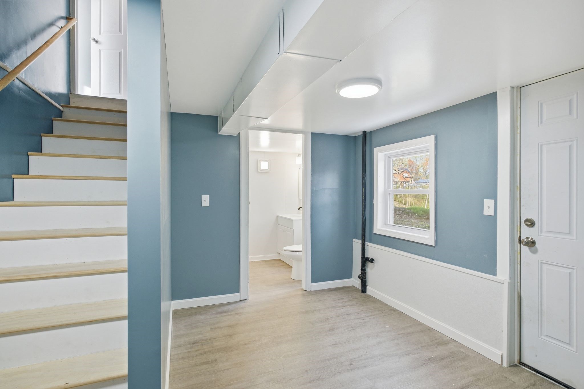 19 Emily St, Springfield, MA 01109 - Image 24