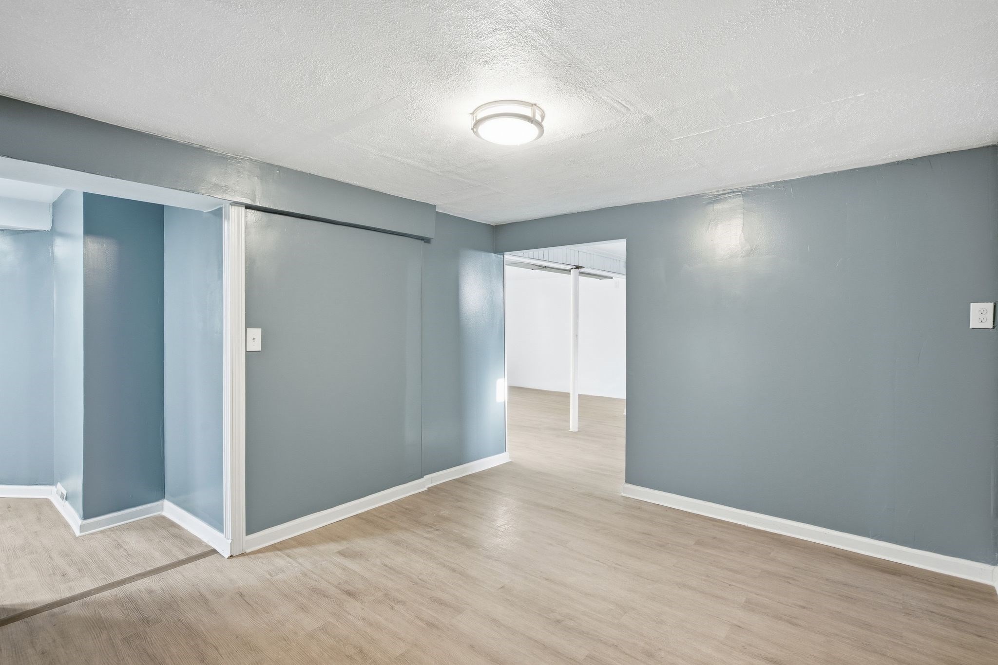 19 Emily St, Springfield, MA 01109 - Image 30