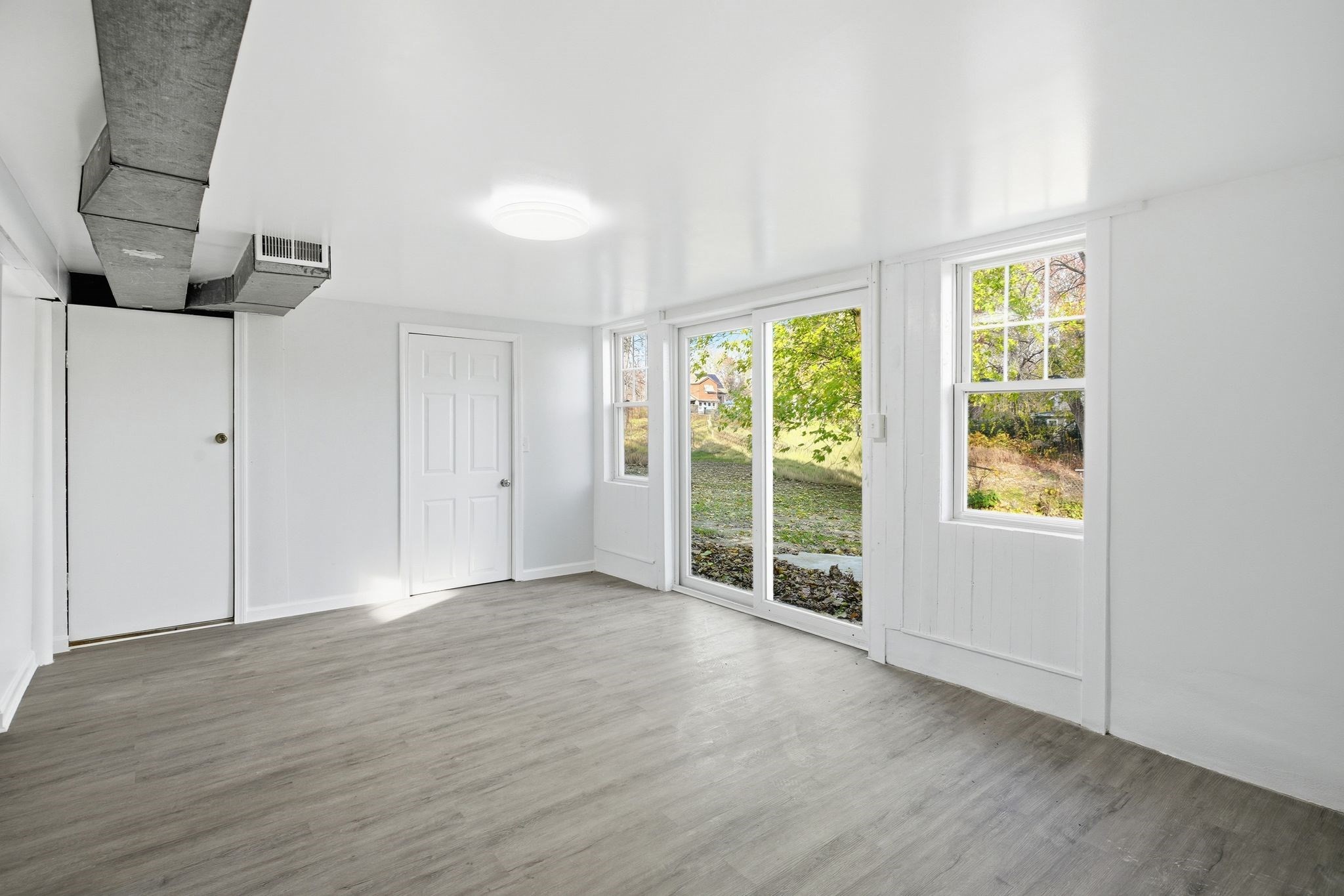 19 Emily St, Springfield, MA 01109 - Image 35