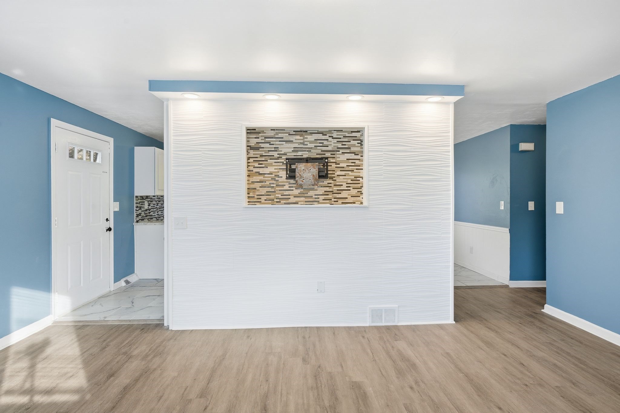 19 Emily St, Springfield, MA 01109 - Image 9