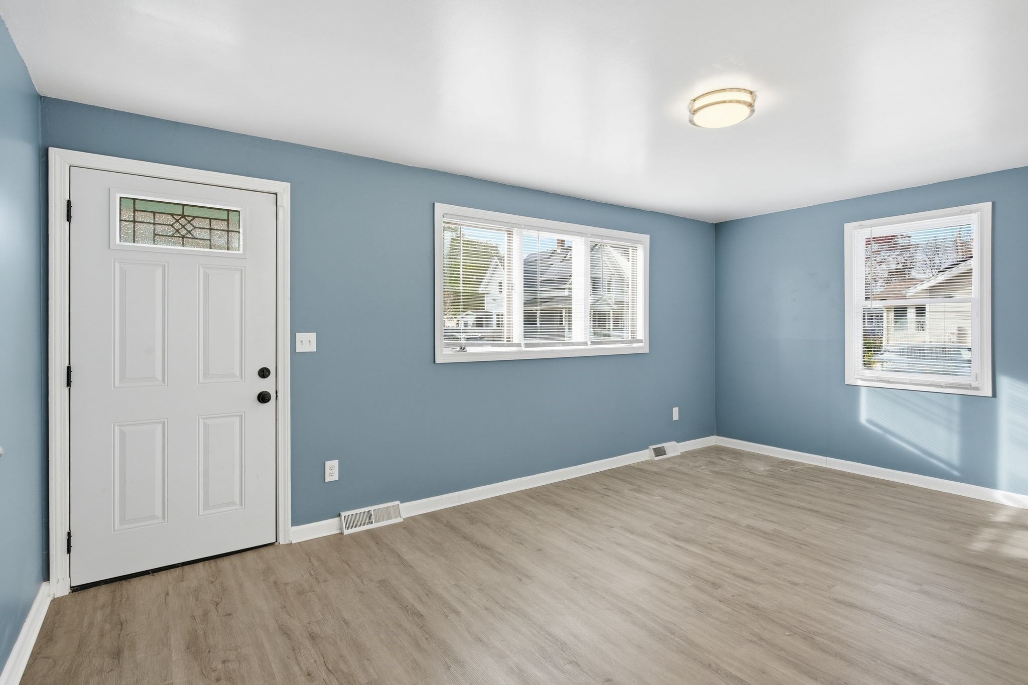 19 Emily St, Springfield, MA 01109 - Image 10