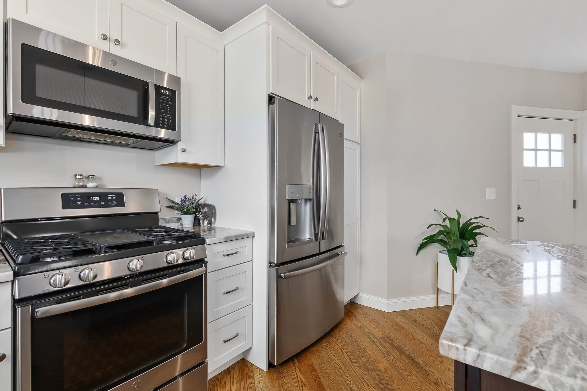 34 Beckford St Unit B, Beverly, MA 01915 - Image 13