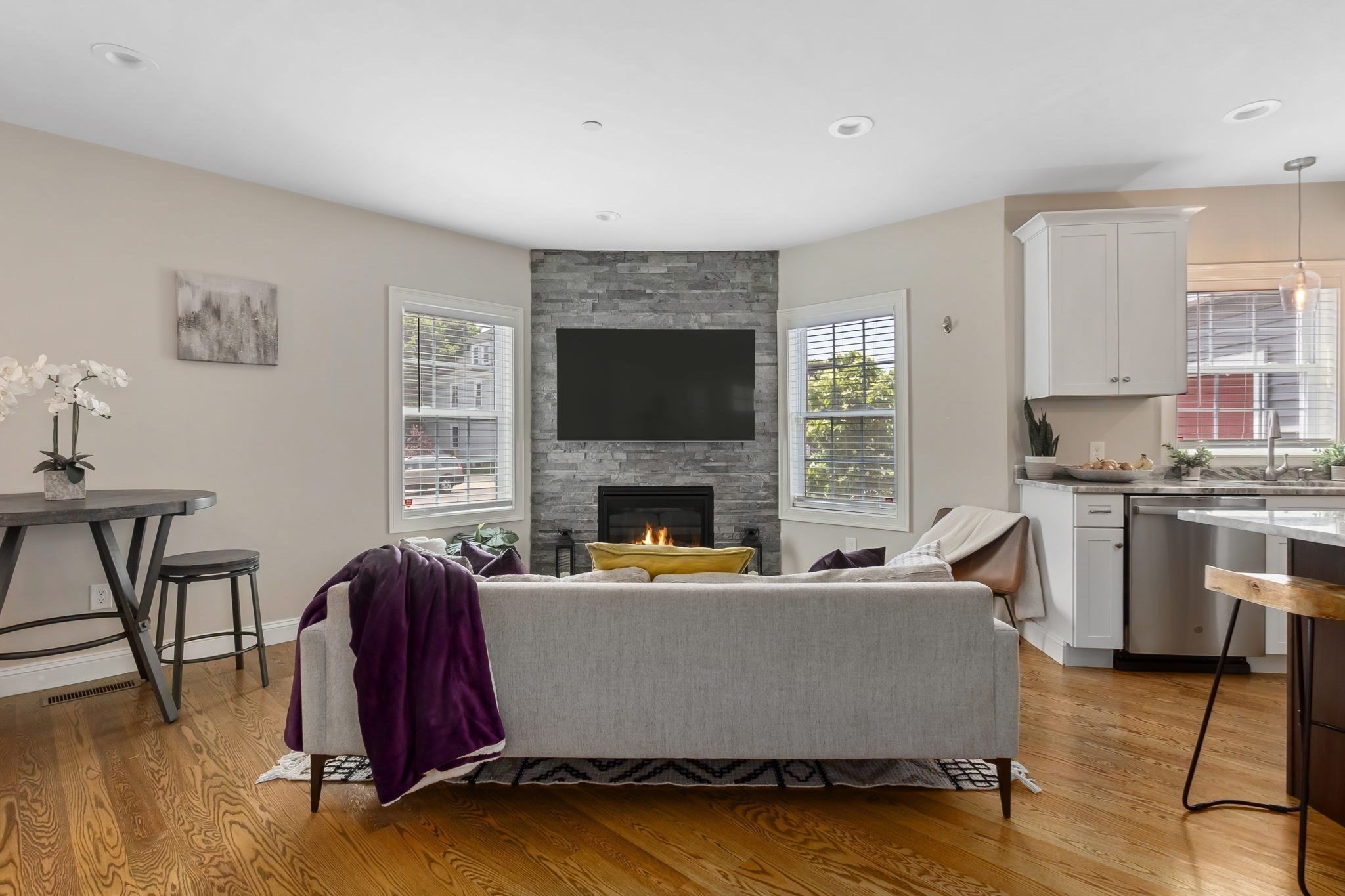 34 Beckford St Unit B, Beverly, MA 01915 - Image 14