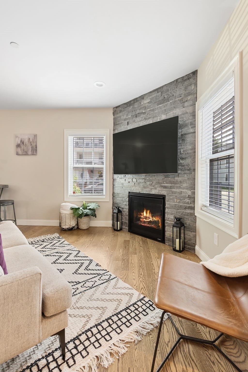 34 Beckford St Unit B, Beverly, MA 01915 - Image 8