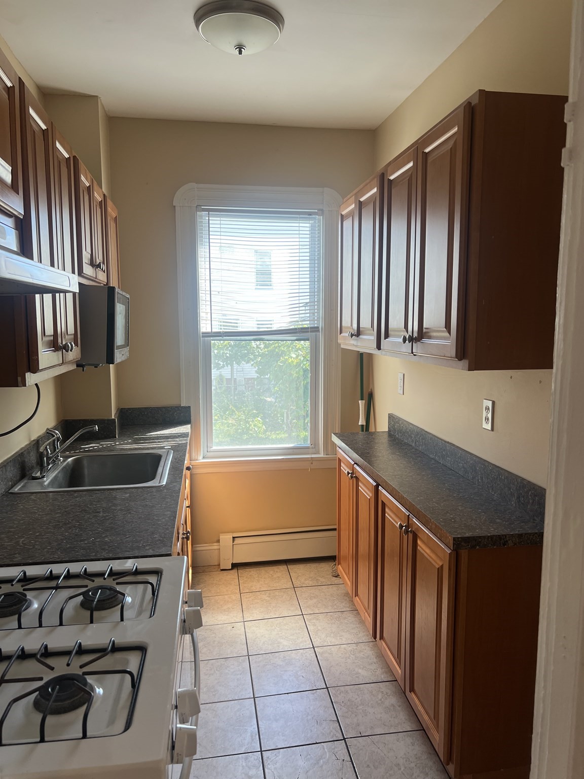 46 Sagamore Street, New Bedford, MA 02740 - Image 10