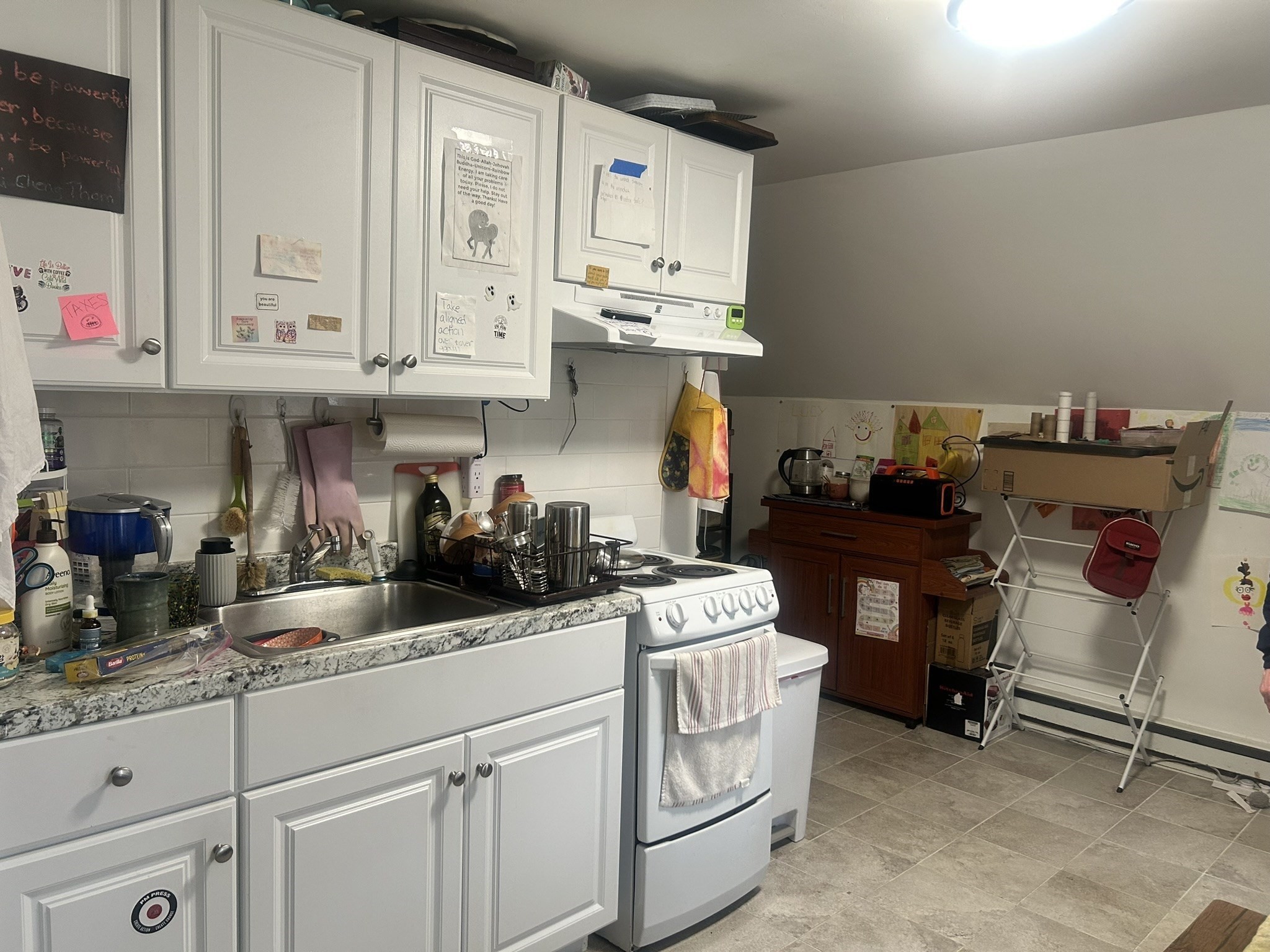 51 Acushnet Ave, Springfield, MA 01105 - Image 11