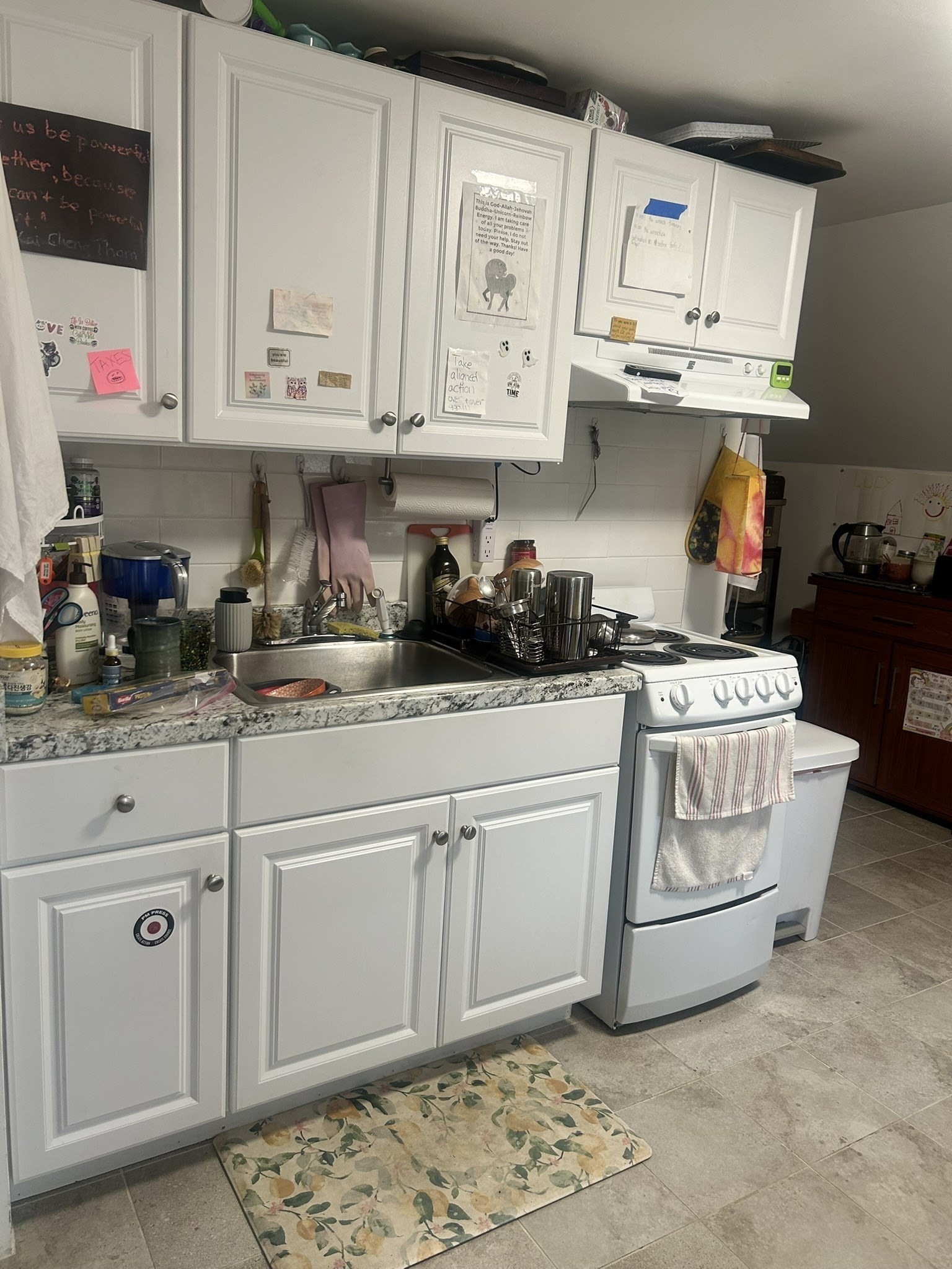 51 Acushnet Ave, Springfield, MA 01105 - Image 12