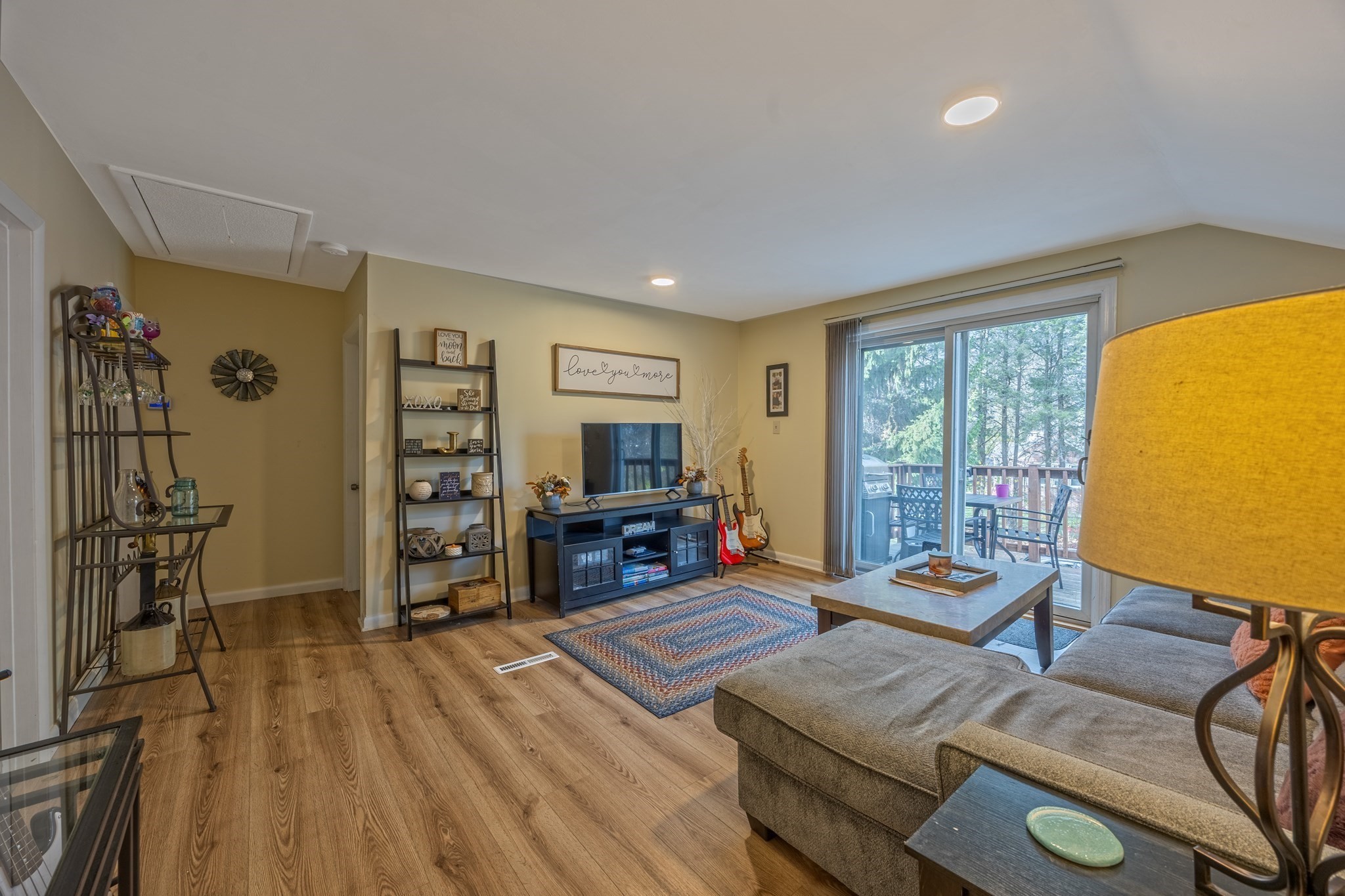 70 Fuller St, Ludlow, MA 01056 - Image 25