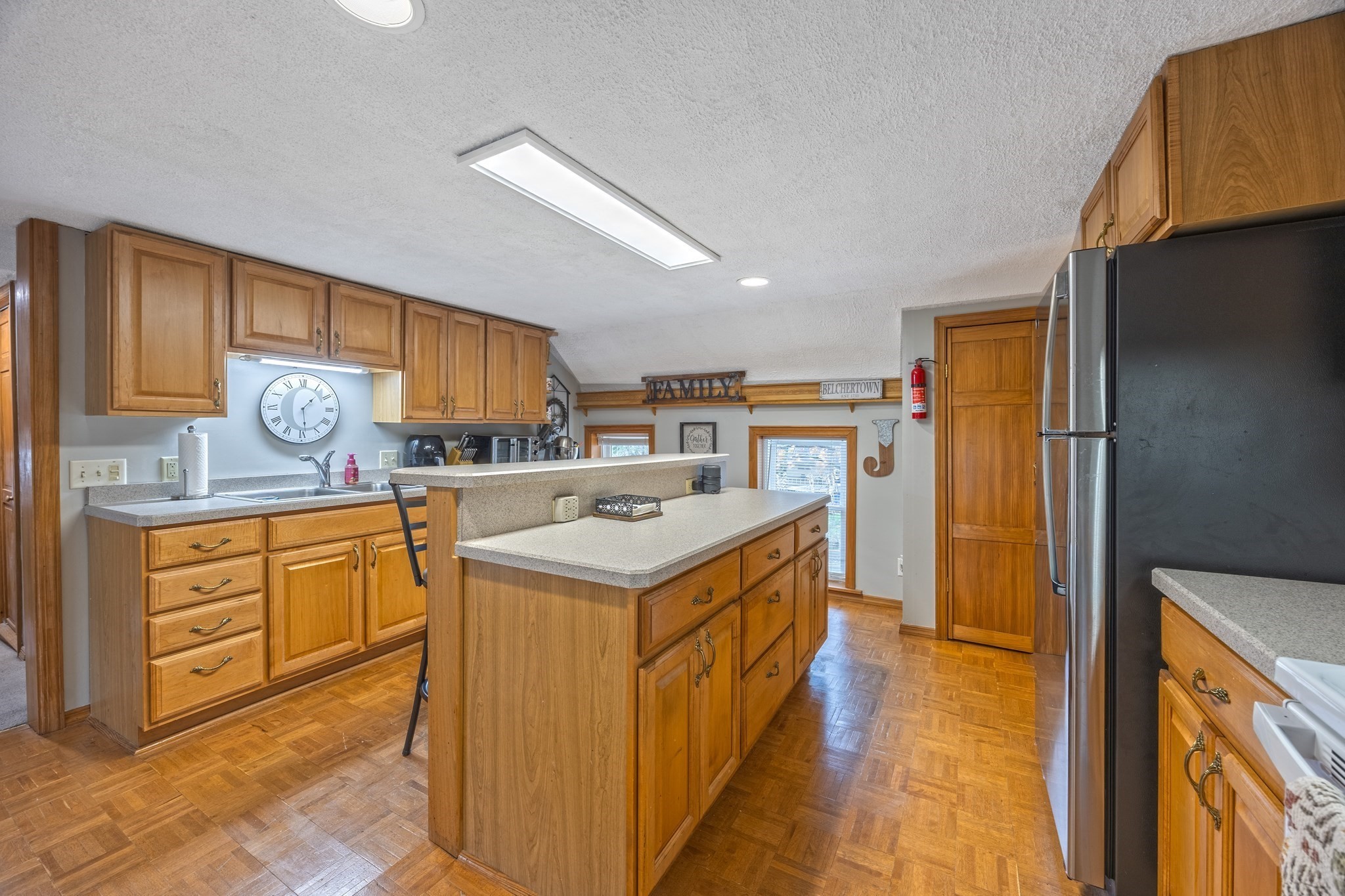 70 Fuller St, Ludlow, MA 01056 - Image 29