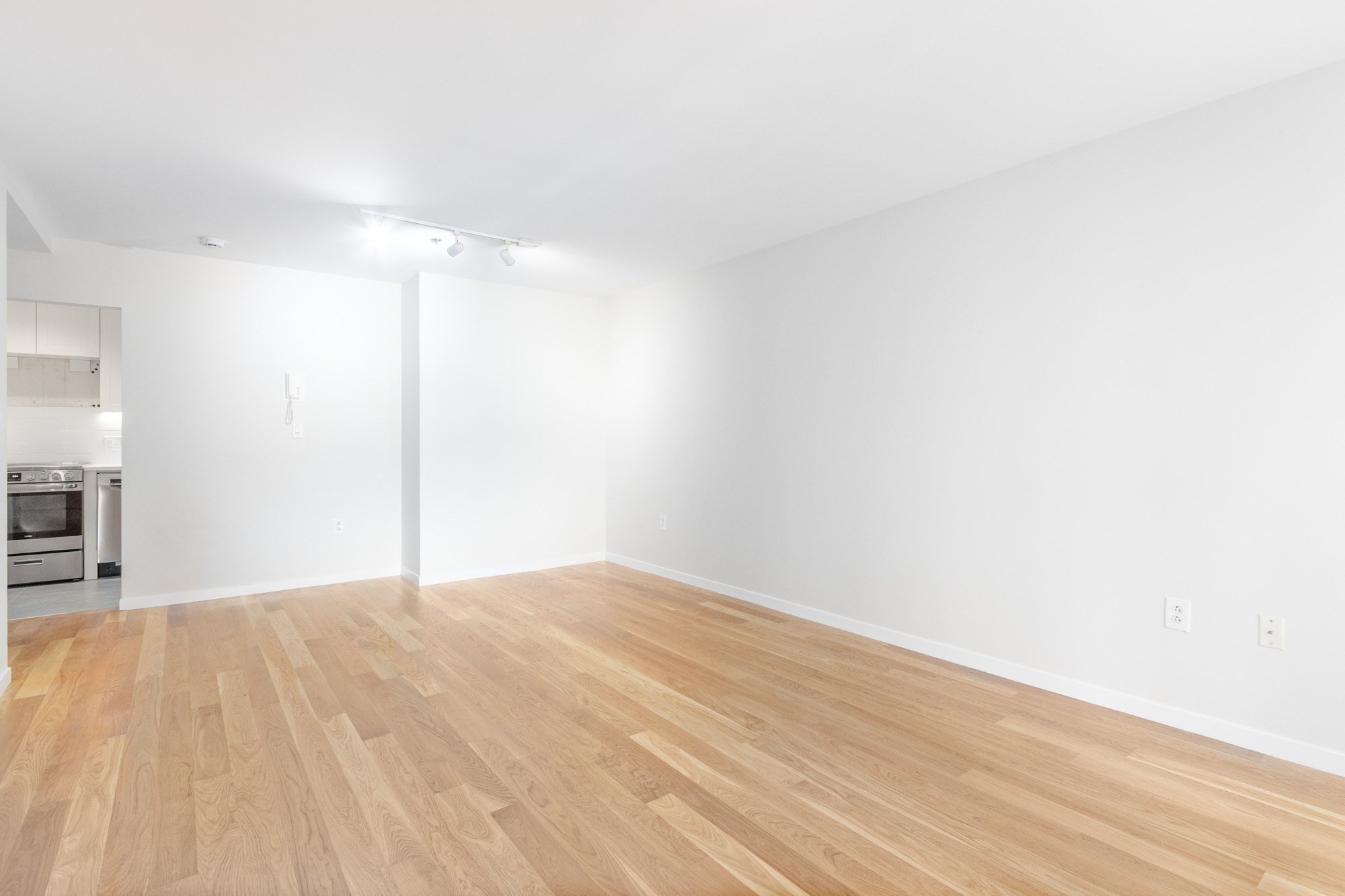 950 Massachusetts Ave Unit 418, Cambridge, MA 02139 - Image 25