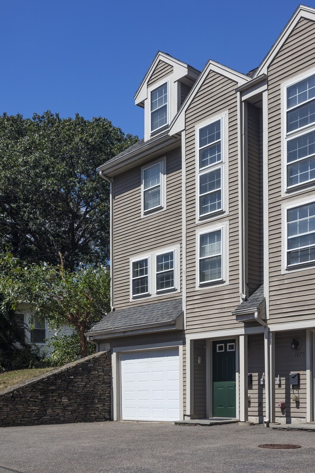 1077 Boylston St, Newton, MA 02461 - Image 2