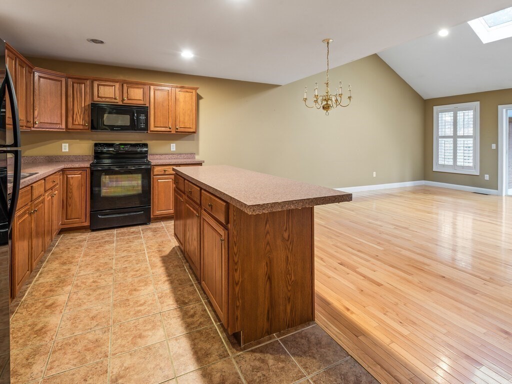 156 Hillside Village Dr Unit 156, West Boylston, MA 01583 - Image 8