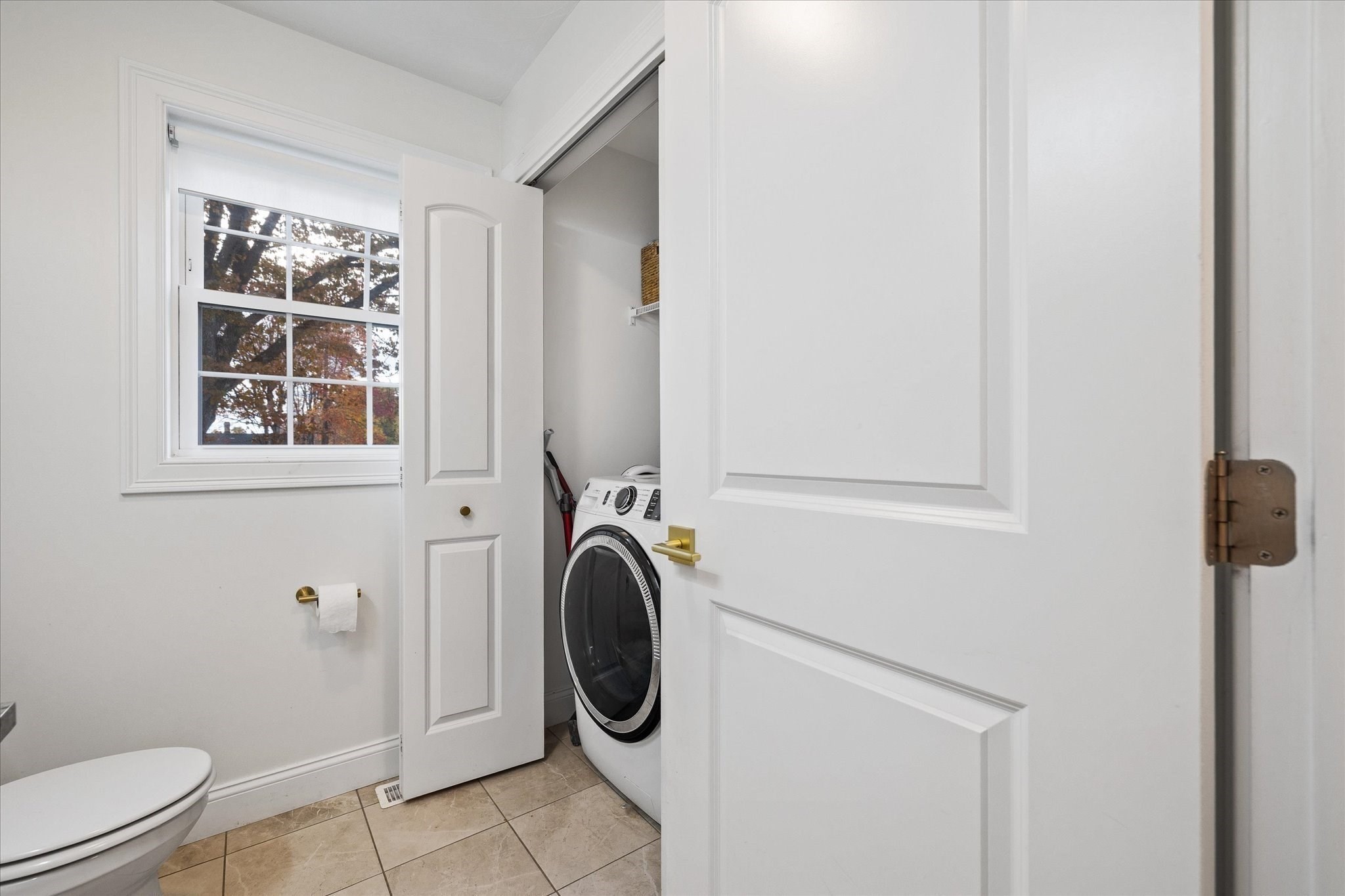 17 Woodworth Ave, Fitchburg, MA 01420 - Image 30