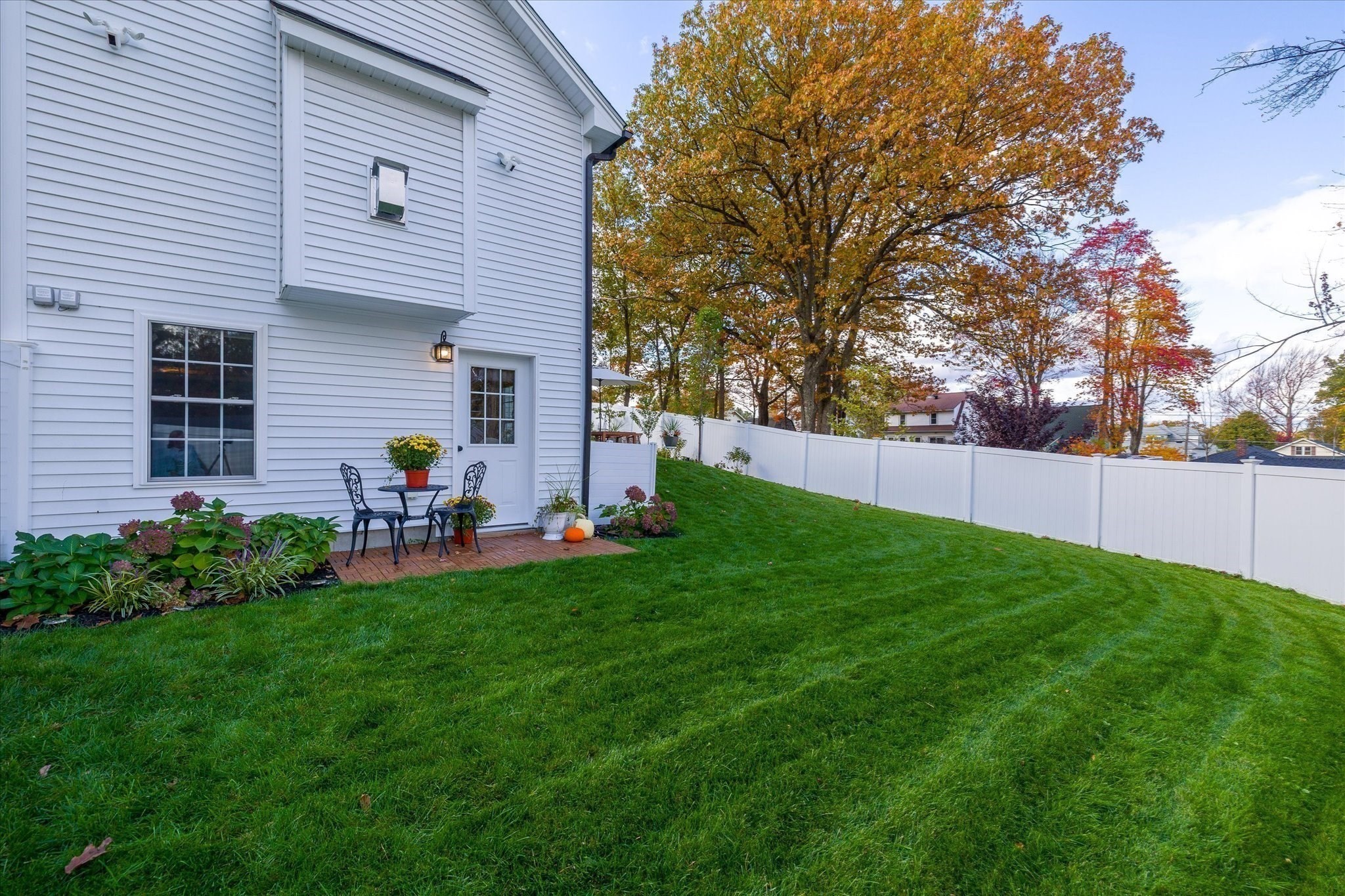 17 Woodworth Ave, Fitchburg, MA 01420 - Image 31