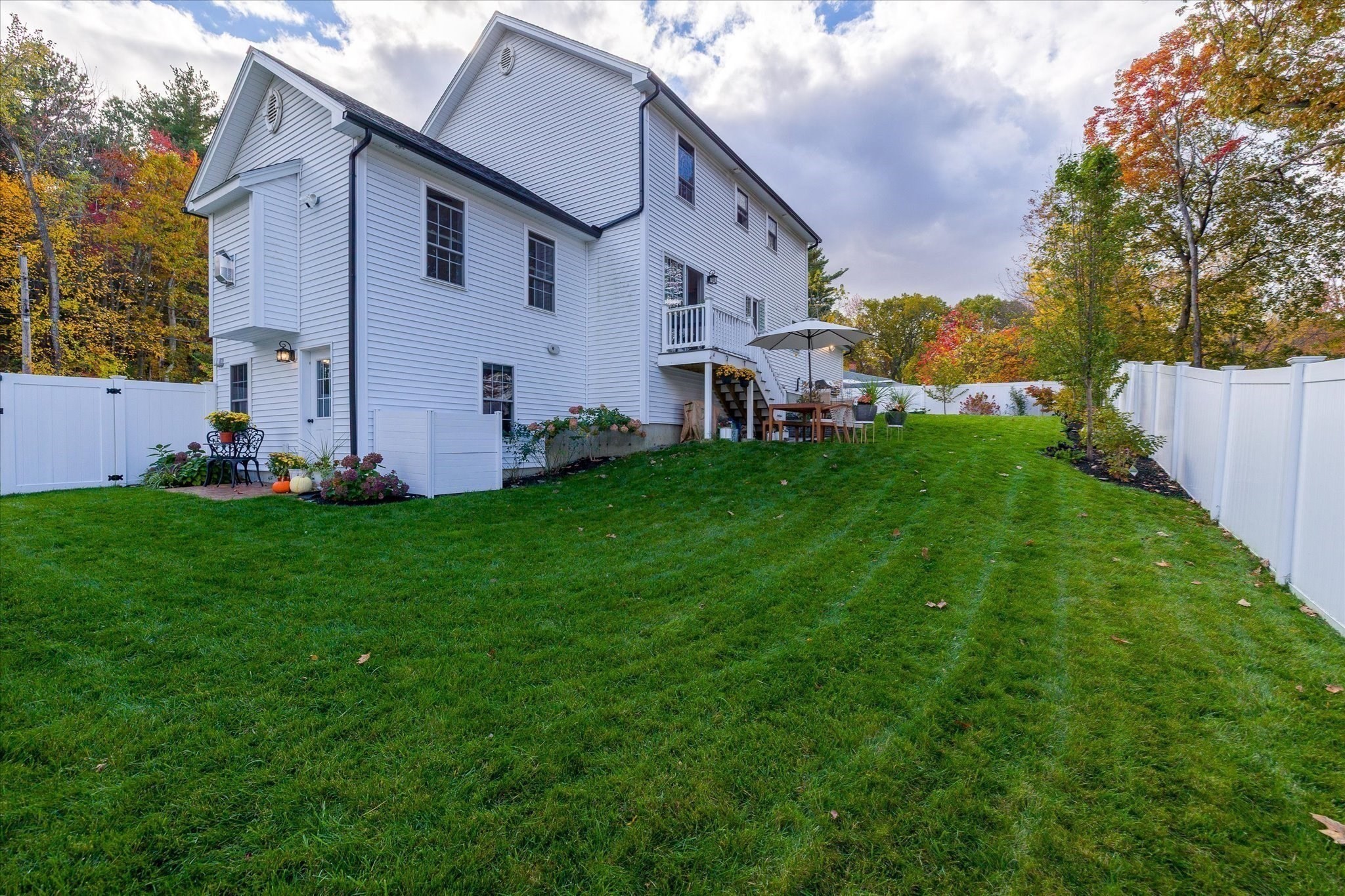 17 Woodworth Ave, Fitchburg, MA 01420 - Image 32